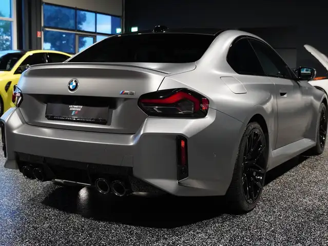 BMW M2 G87 *TRACK PACK*FROZEN PURE GREY*FINANZIERUNG* — 7