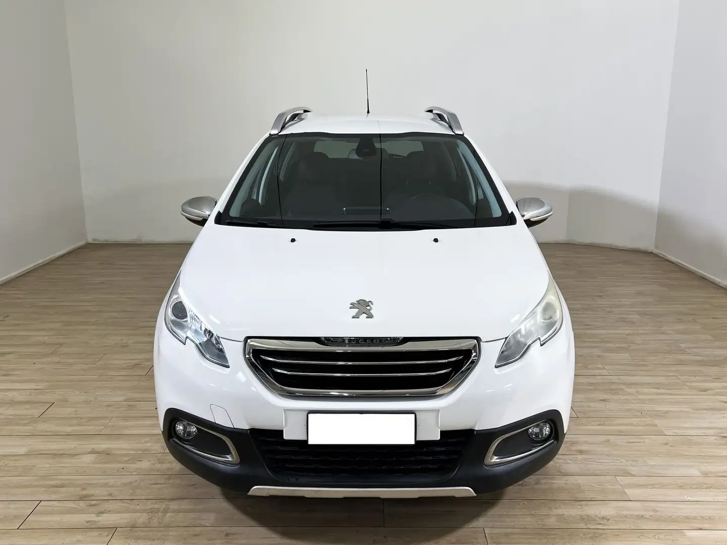 Peugeot 2008 BlueHDi 100 Allure Wit - 2