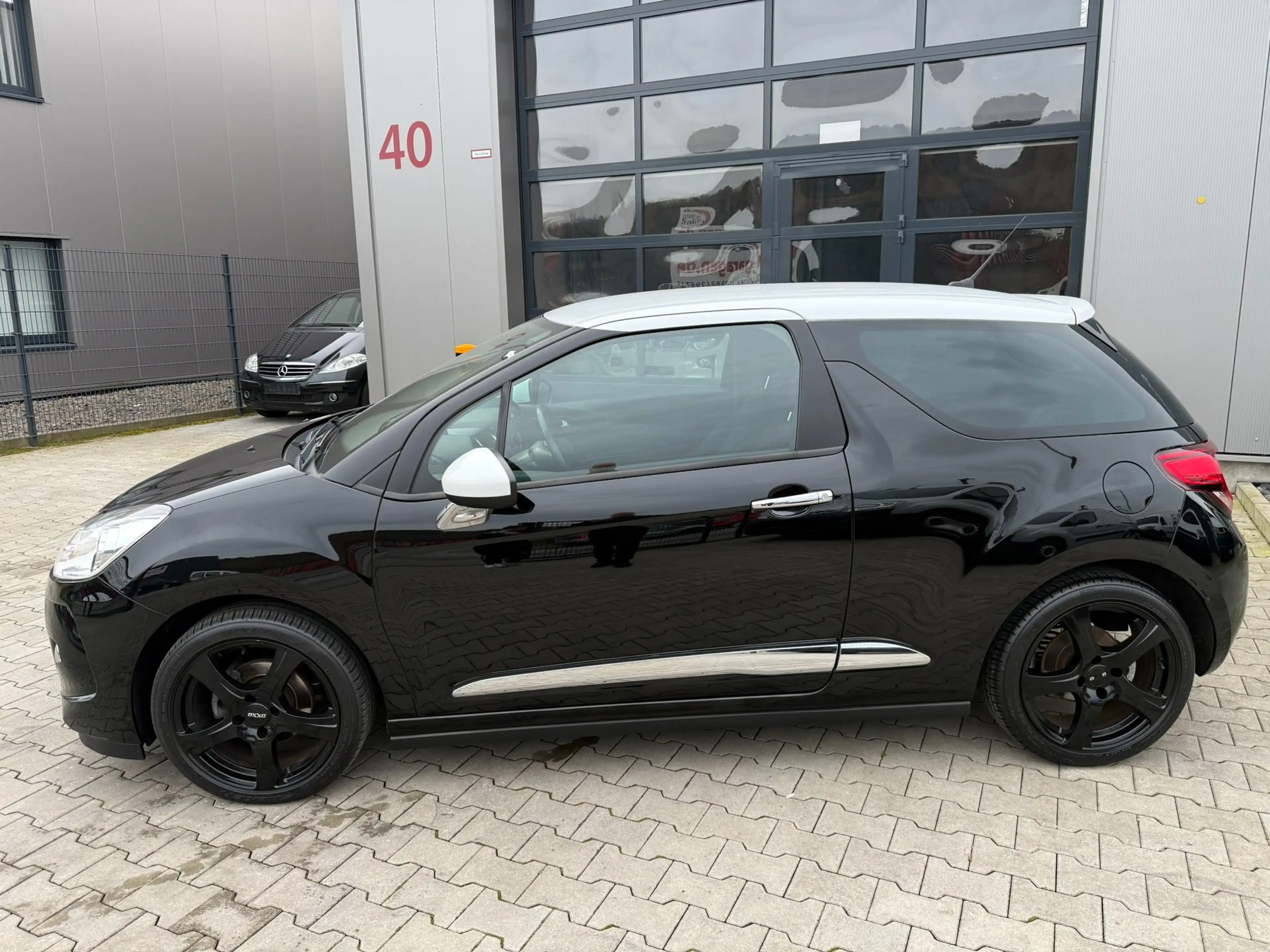 Citroen DS3 SoChic — photo 3