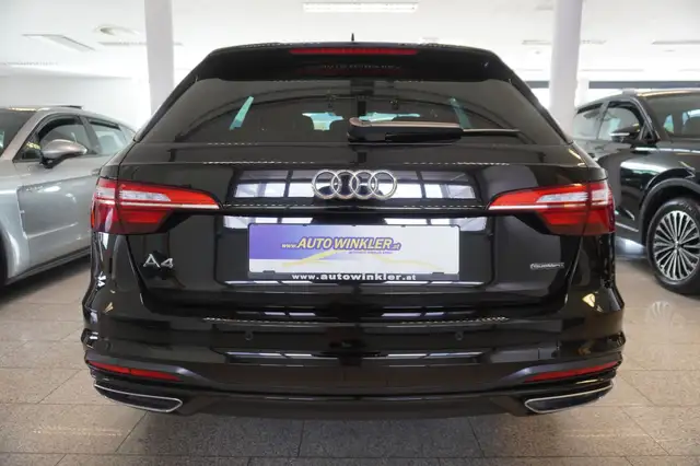 Audi A4 Avant view 6