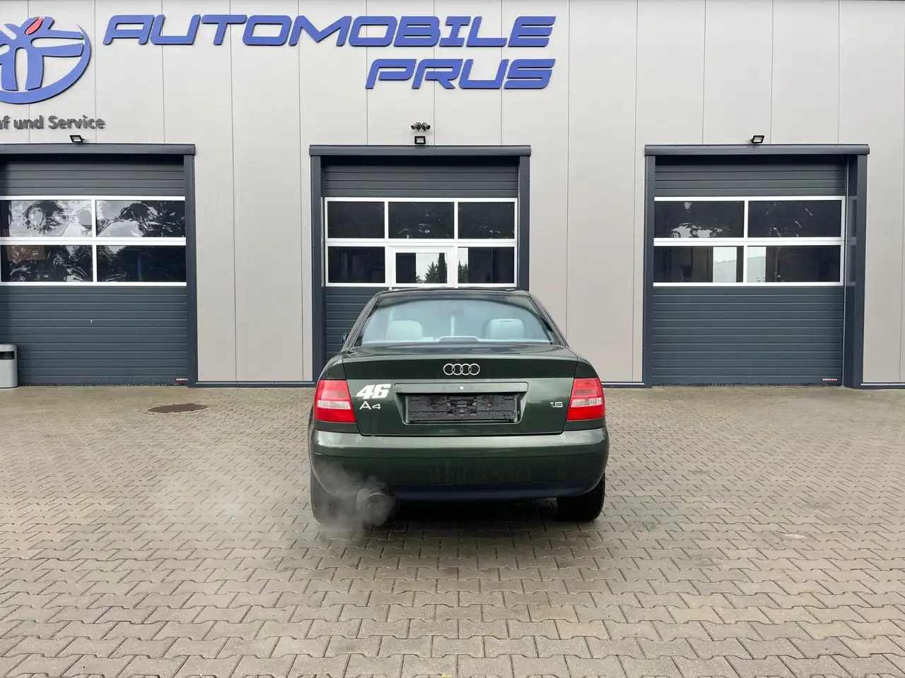Audi A4 1.6, foto 7