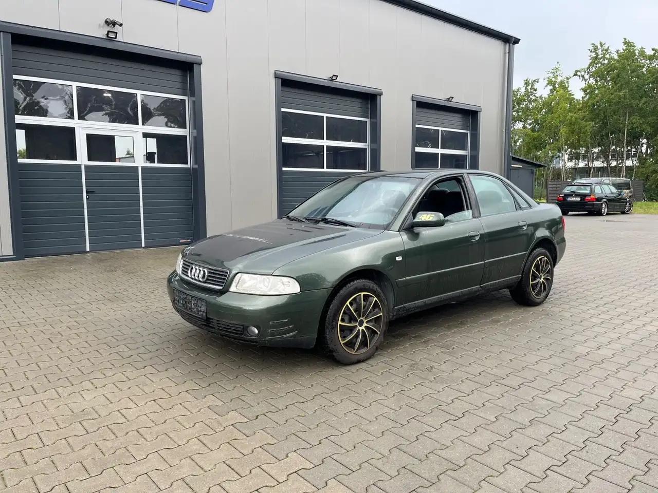 Audi A4 1.6, foto 5