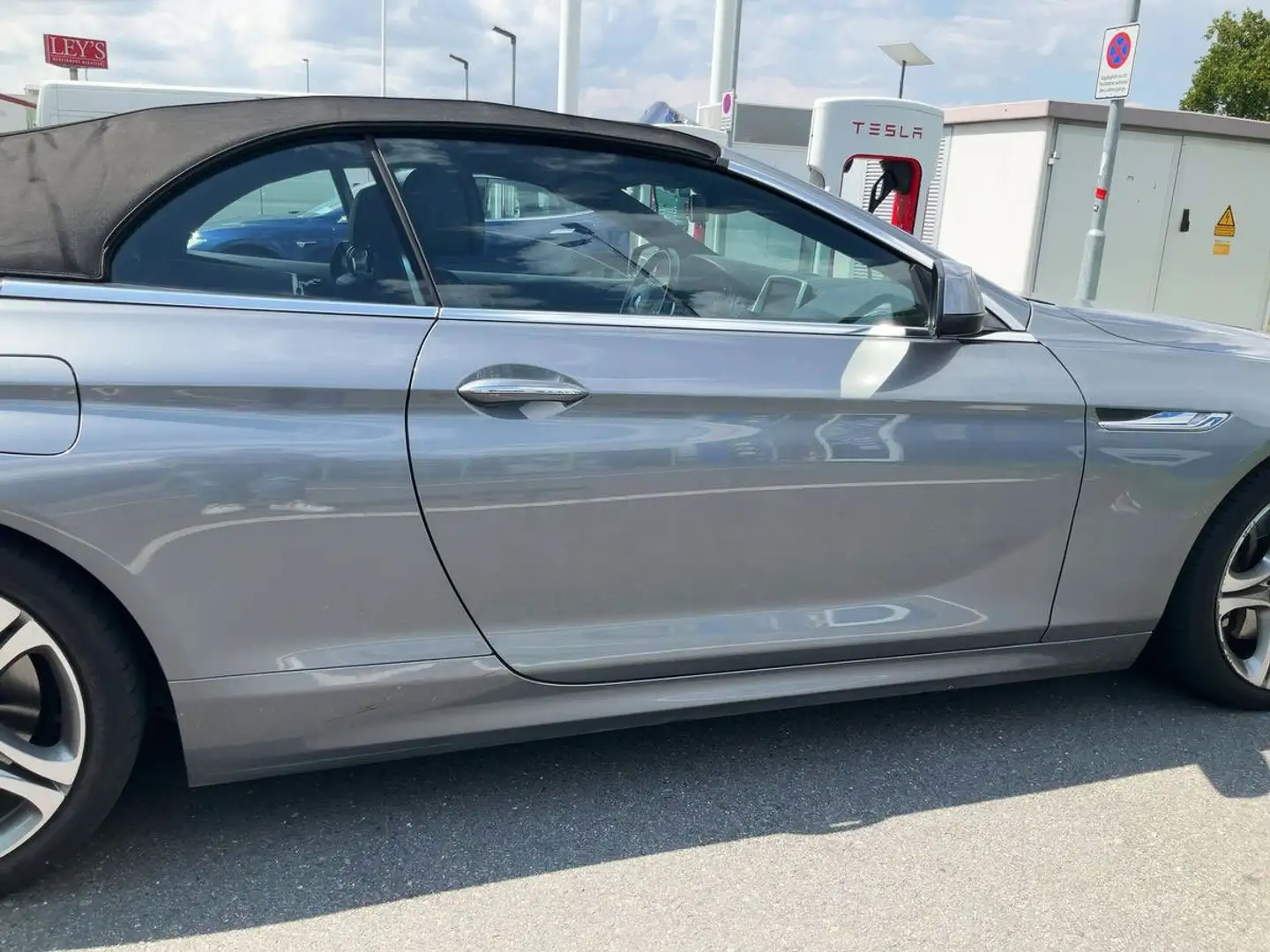 BMW 640 640i Cabrio*Sport-Aut* HUD*Surround*Softclose uvm. Gris - 2