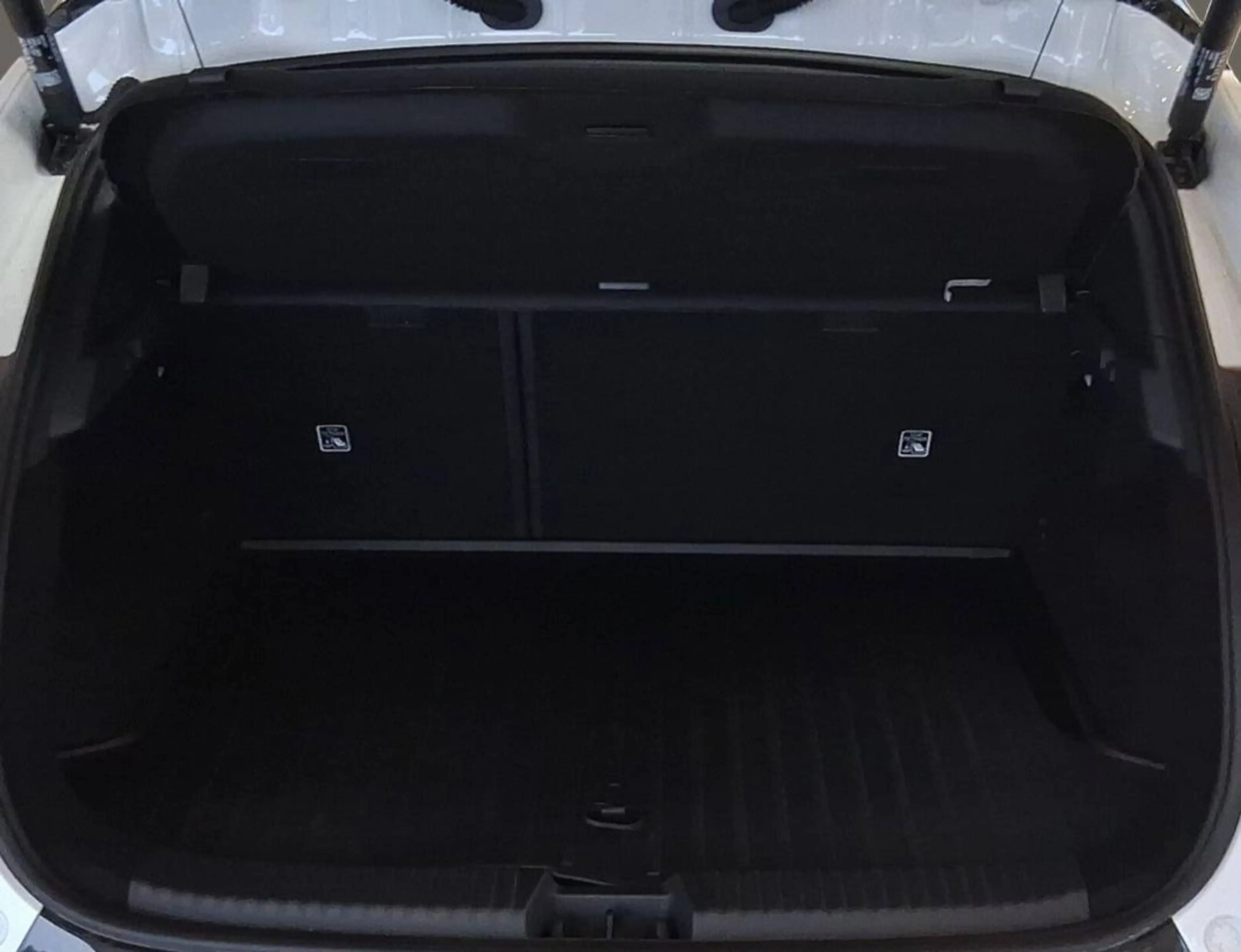 Lynk & Co 02 200 kW RWD Core ICC Navi 2-Zonen- Klimaaut. — photo 7
