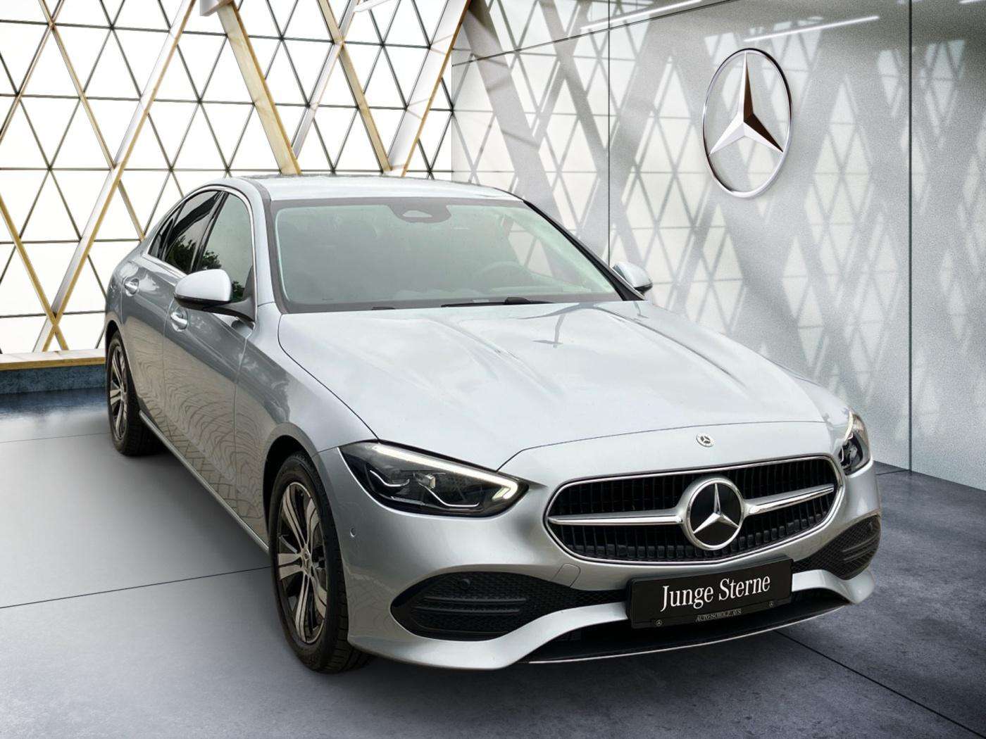 Mercedes-Benz C 220