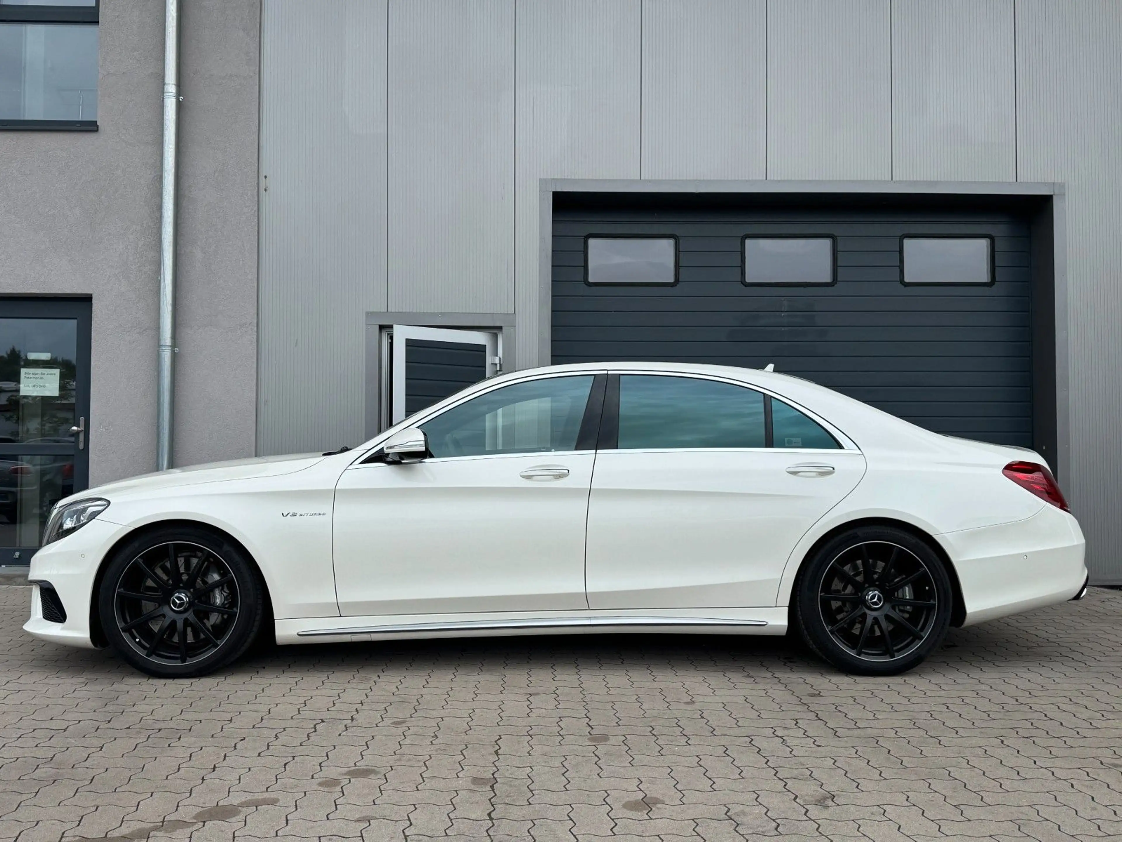Mercedes-Benz S 63 AMG Mercedes S63 AMG L 4MATIC/Japan/585PS/Burmester — photo 4