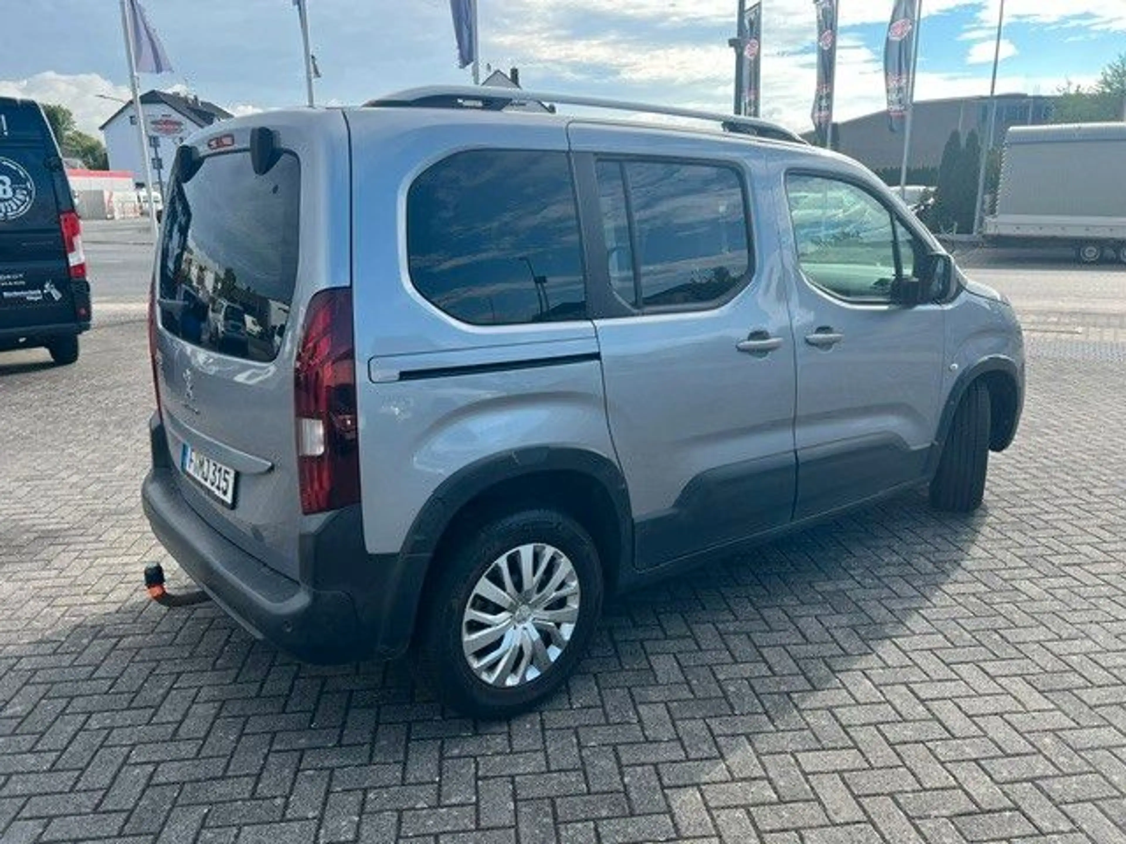 Peugeot Rifter Active L1 — photo 3