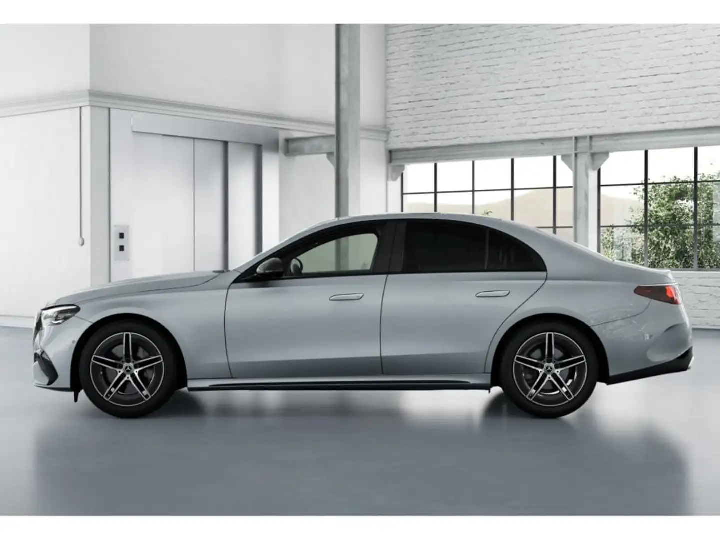 Mercedes-Benz E 220 d Limo AMG+DIST+MEMORY+DIGITAL LIGHT+AHK++ Silber - 2