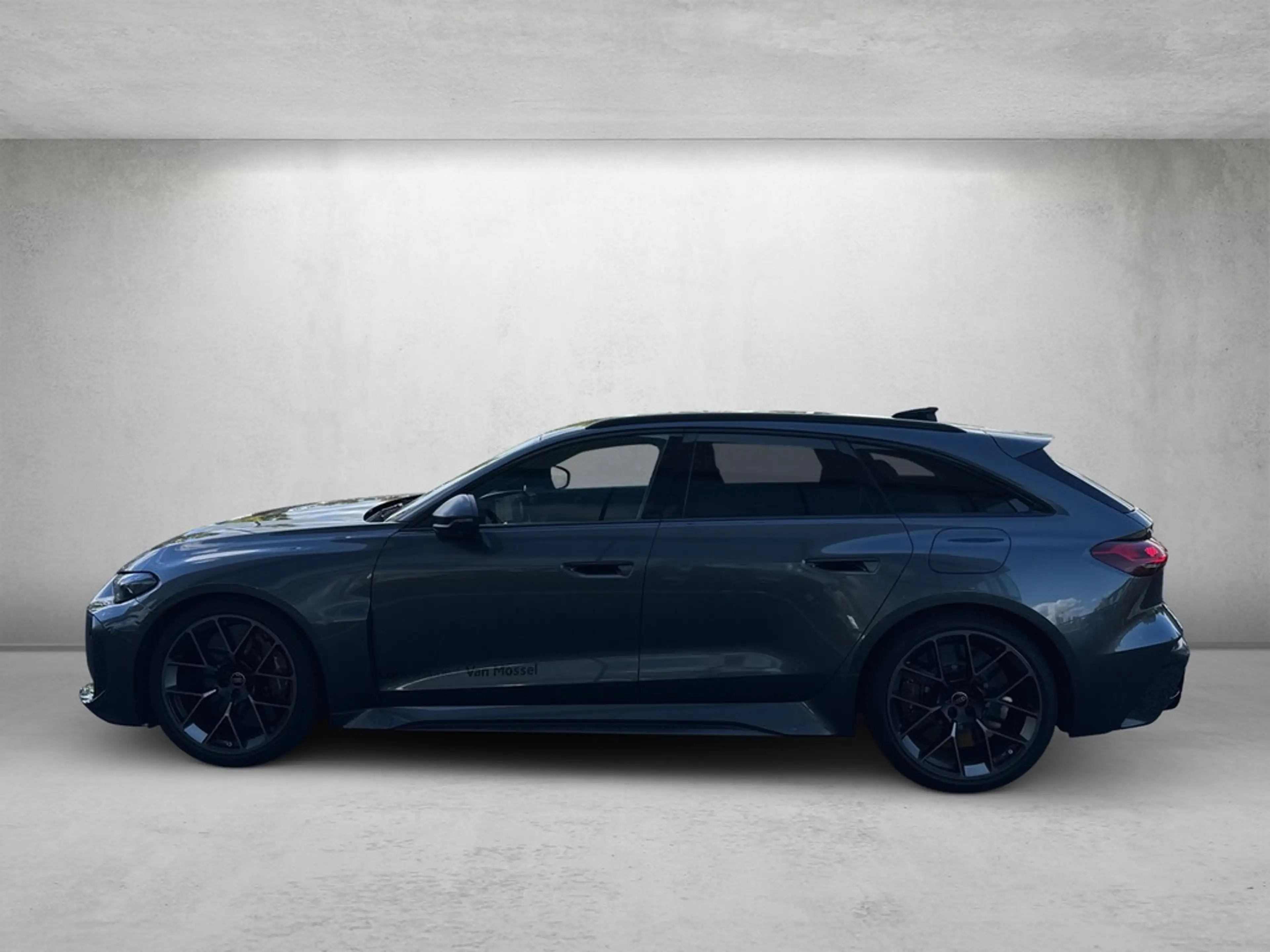 Audi RS5 RS 5 Avant 470 kW tiptronic — photo 2