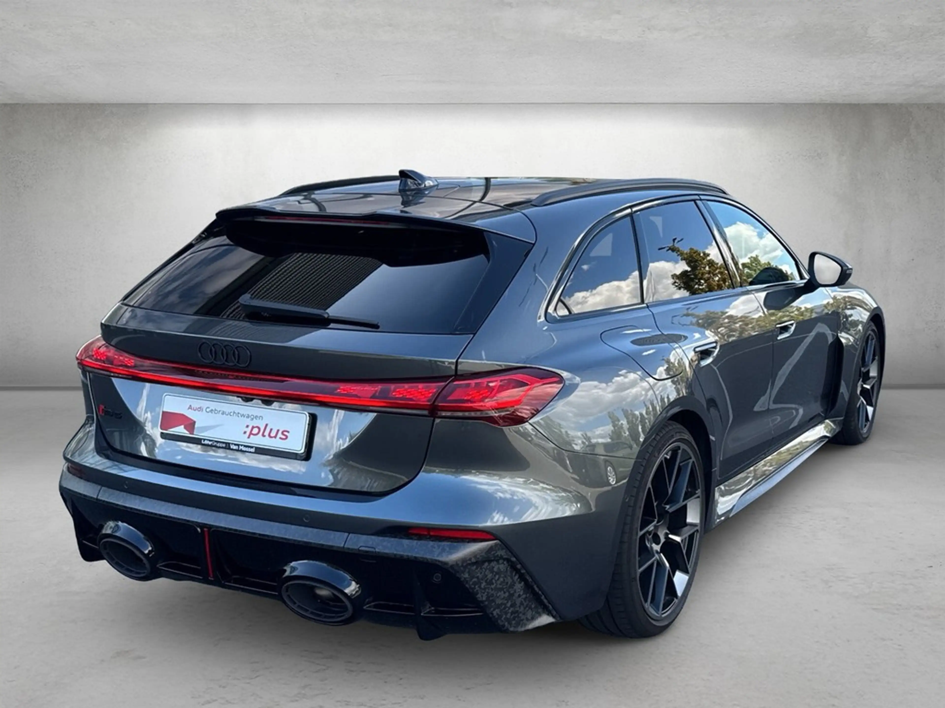 Audi RS5 RS 5 Avant 470 kW tiptronic — photo 3