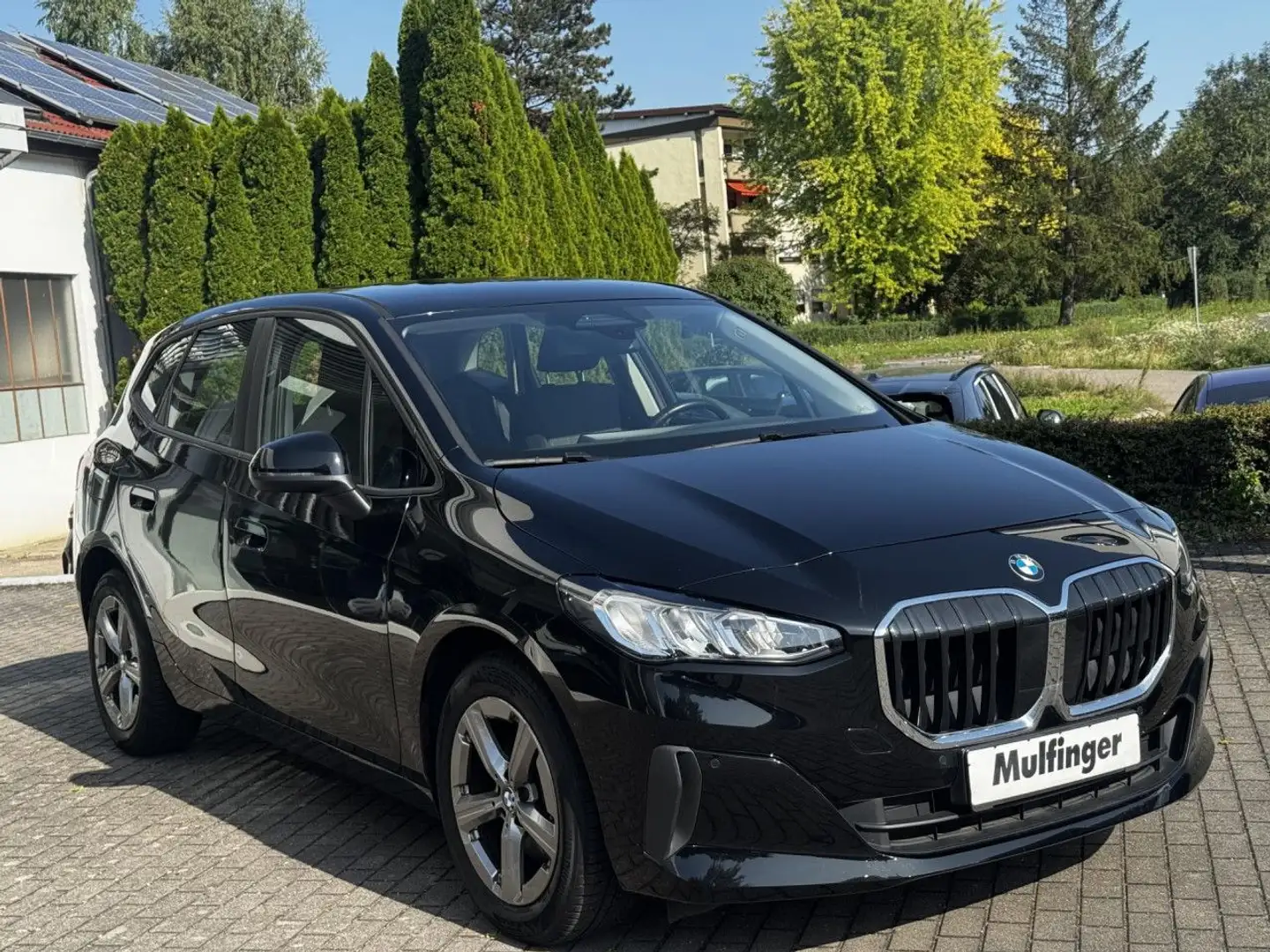 BMW 218 d Active Tourer LED Klima PDC el. Fenster Schwarz - 2