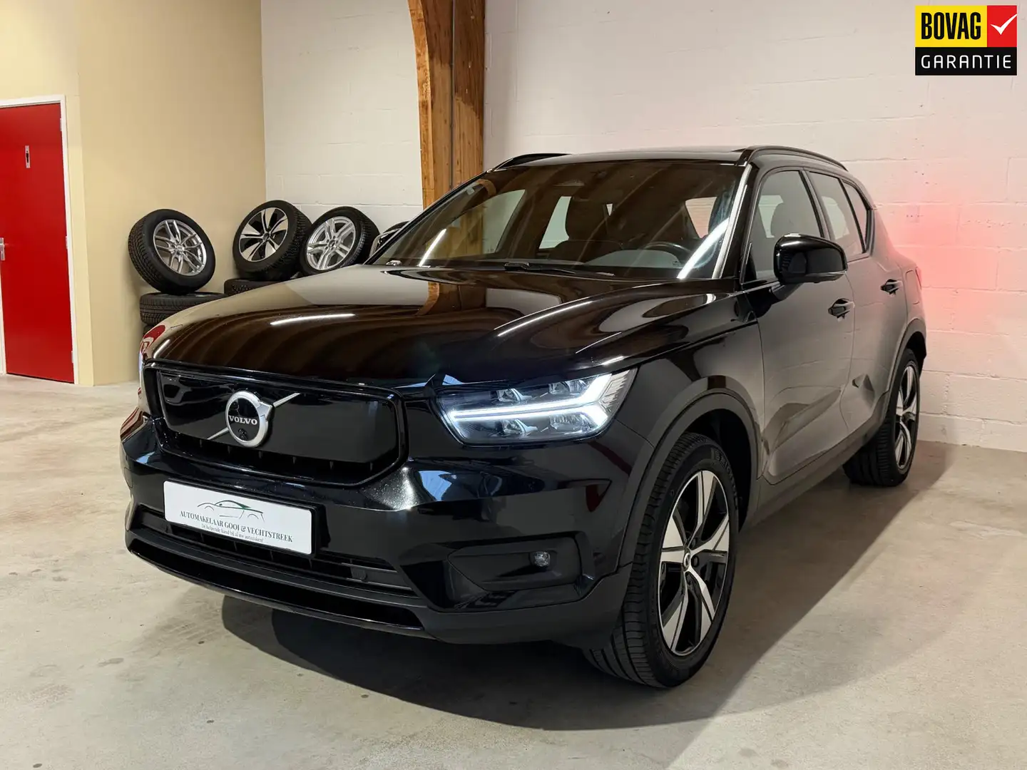 Volvo XC40 Recharge P8 AWD R-Design - Pano - HarmanKardon - T Noir - 1