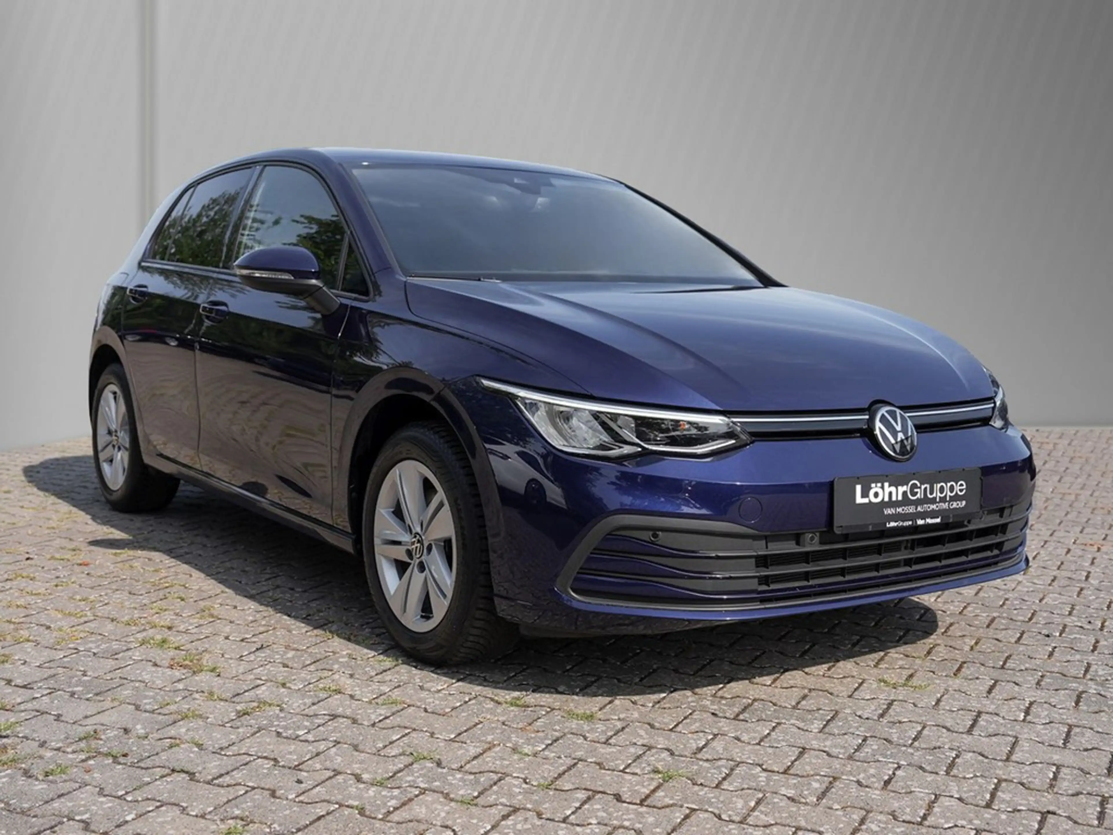 Volkswagen Golf 2.0 TDI DSG Life *LED*Navi*Kamera*ACC*App-Con*T... — photo 3