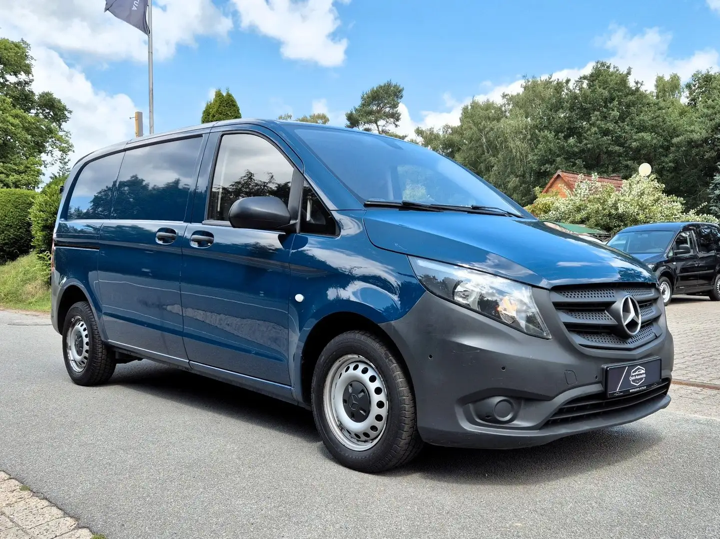 Mercedes-Benz Vito Kasten 109 CDI FWD kompakt |1.Hand|HU-neu| Blauw - 1