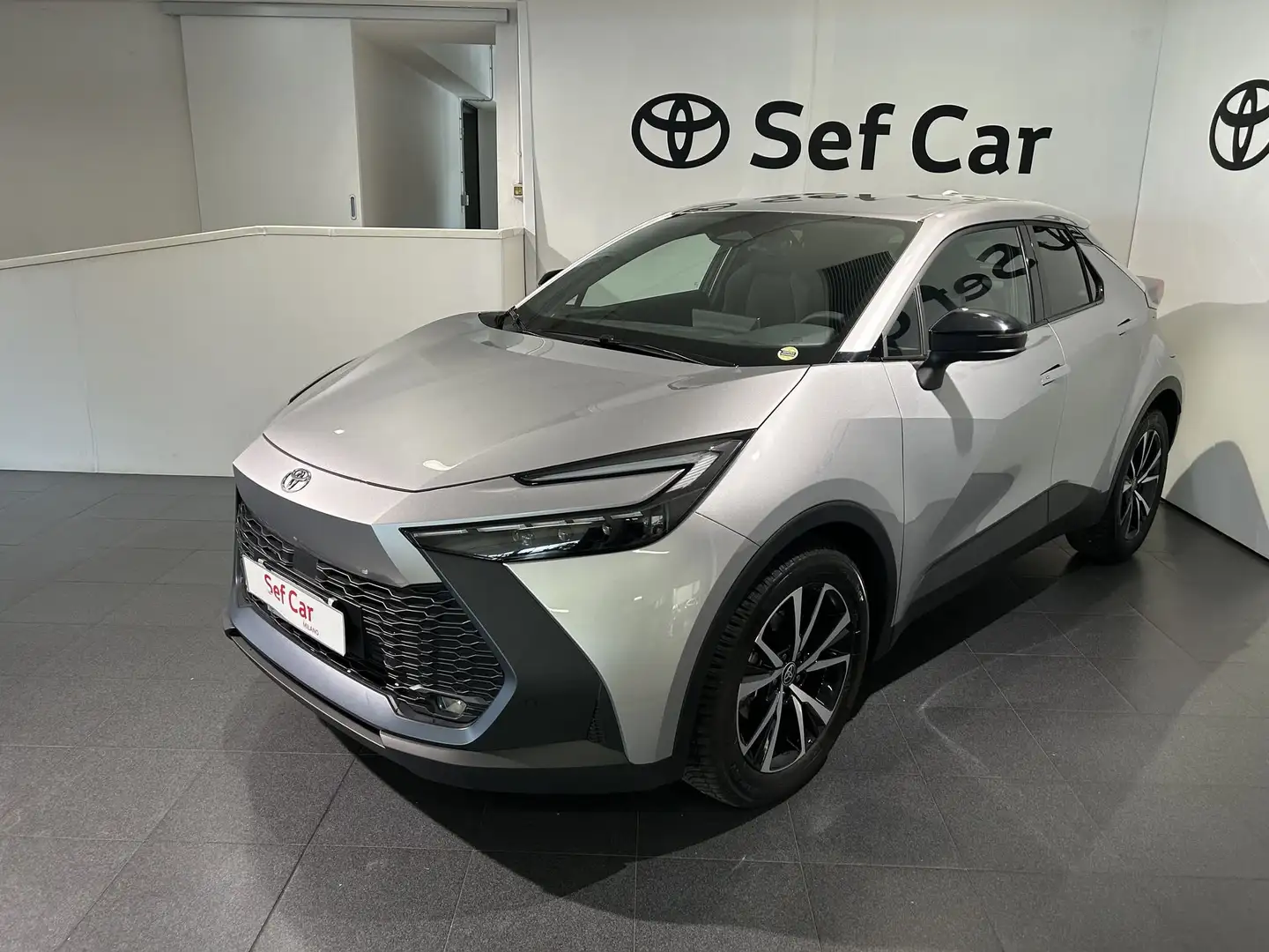Toyota C-HR C-HR 2.0 HV Trend Plateado - 1