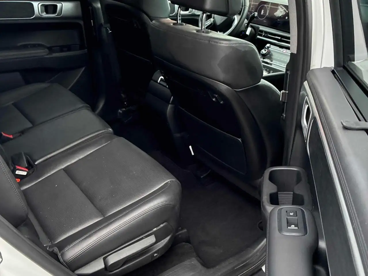 Hyundai SANTA FE снимка Hyundai SANTA FE