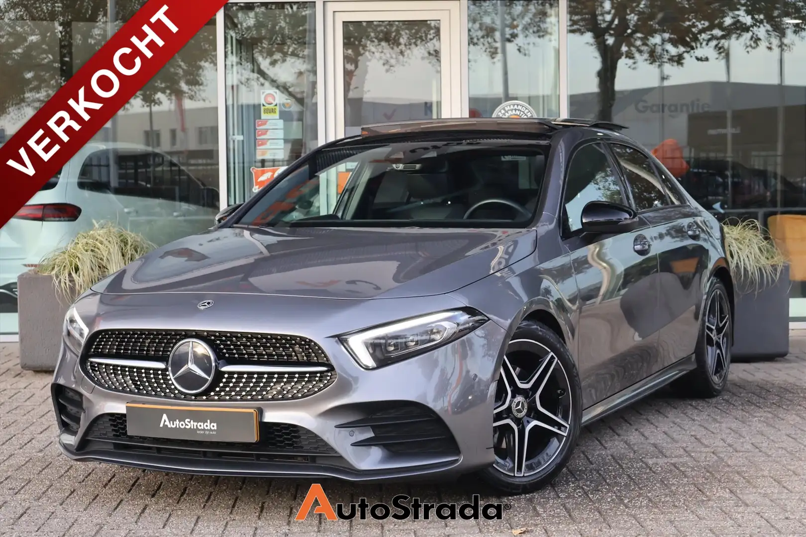 Mercedes-Benz A 180 Limousine A AMG-Line 136pk | Memory | Multibeam | Gris - 1