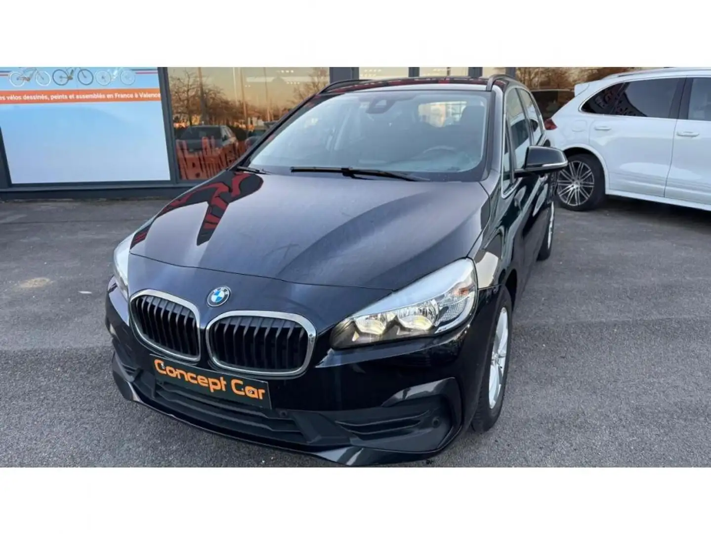 BMW Business 216d 116cv Negru - 1