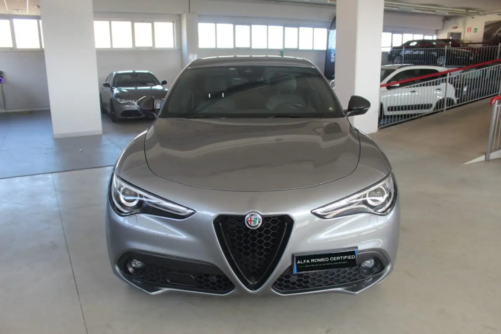 Alfa Romeo Stelvio 2.2 Turbodiesel 210 CV AT8 Q4 Veloce Grigio - 2