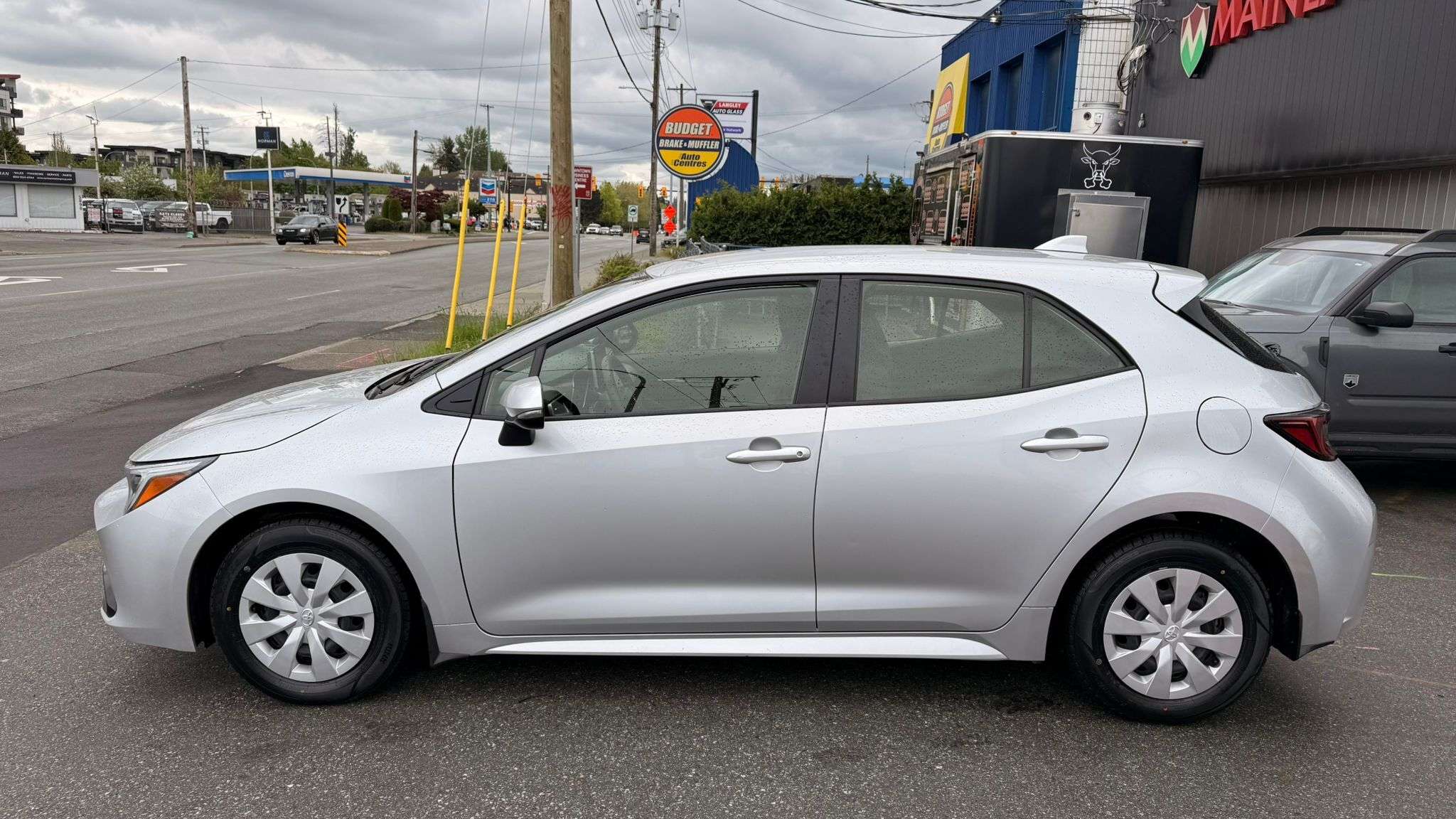 2025 Toyota Corolla 5-Door — view 7