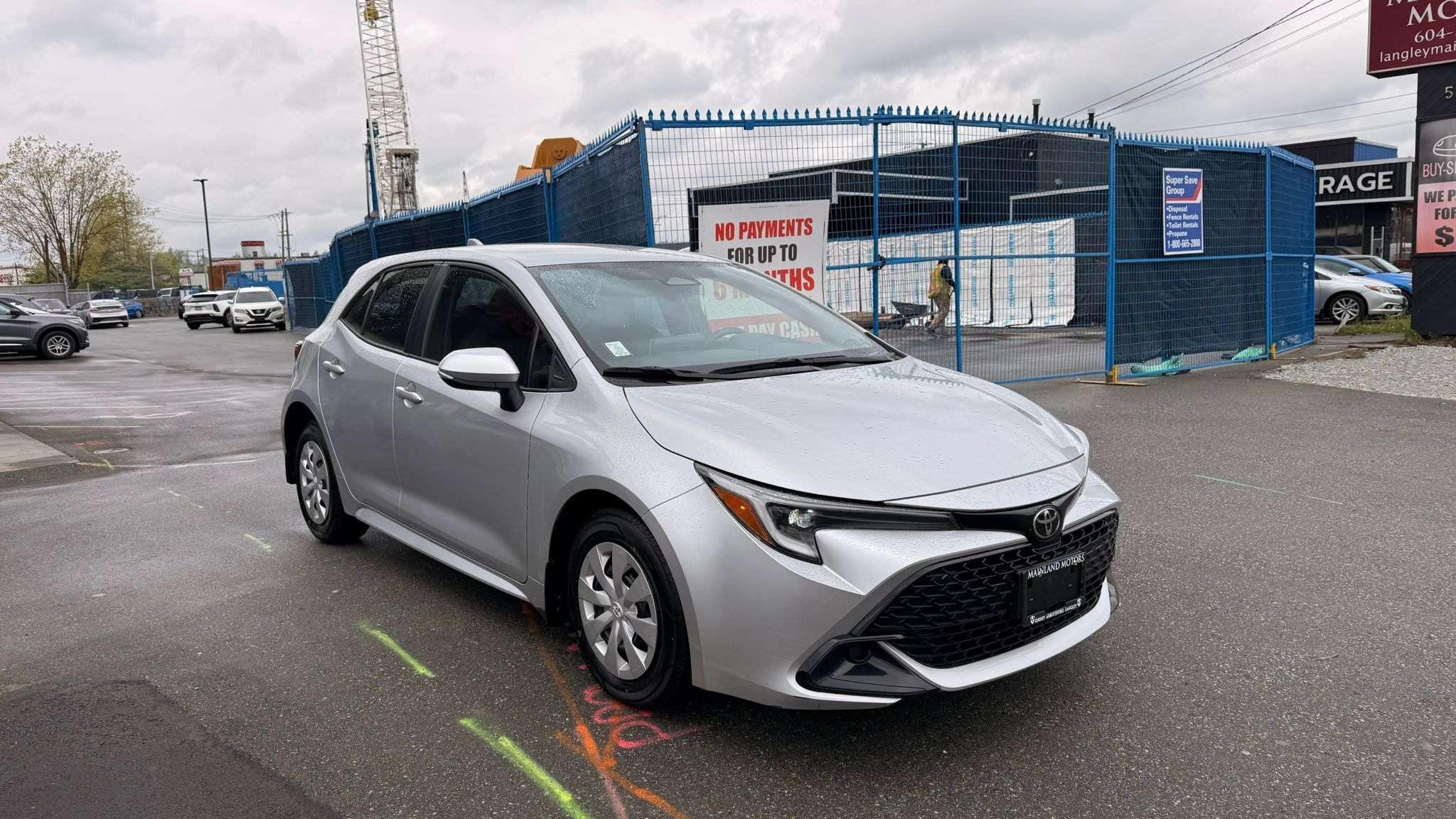 2025 Toyota Corolla 5-Door — view 2