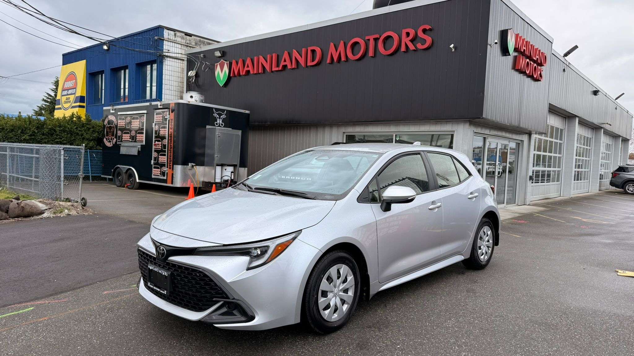 2025 Toyota Corolla 5-Door — view 5