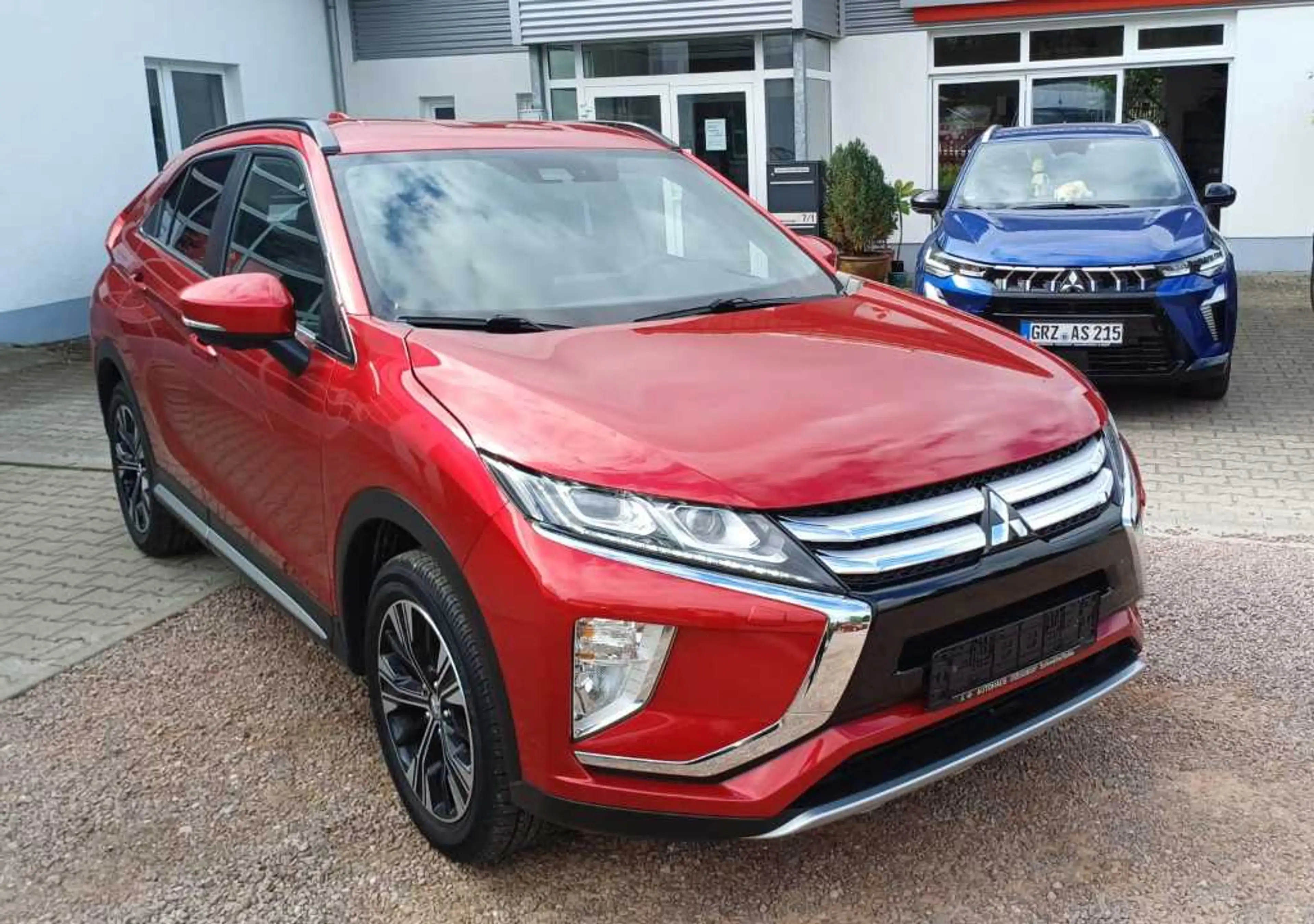 Mitsubishi Eclipse Cross Diamant+ 1.5 T-MIVEC CVT AT — photo 2