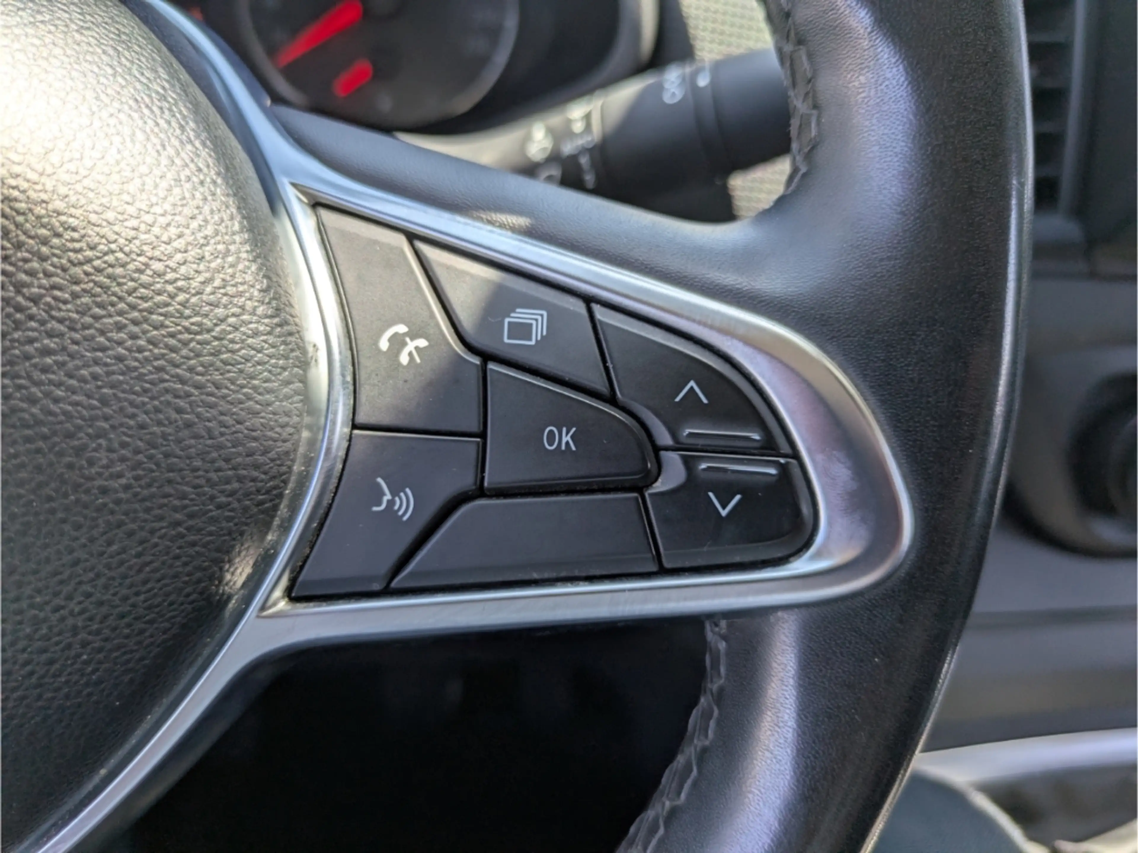 Nissan Primastar Kastenwagen N-Connecta AHK LED Apple CarPlay Temp — photo 9