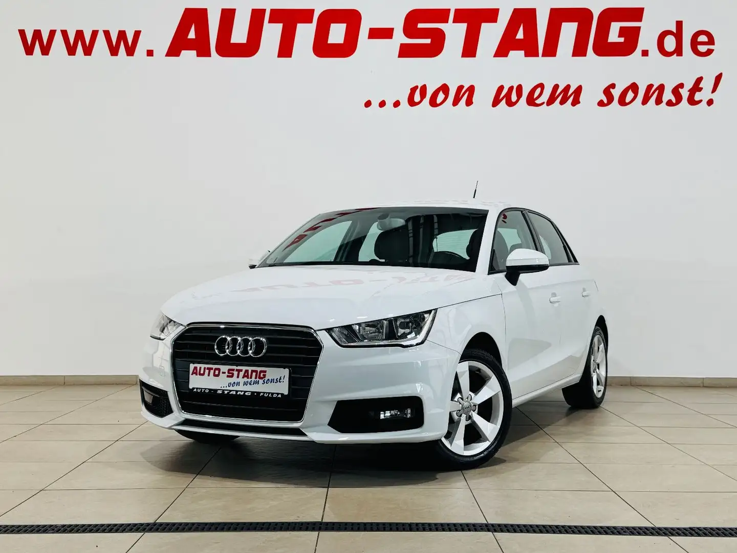 Audi A1 Sportback 1.0 TFSI S-Tronic Weiß - 1
