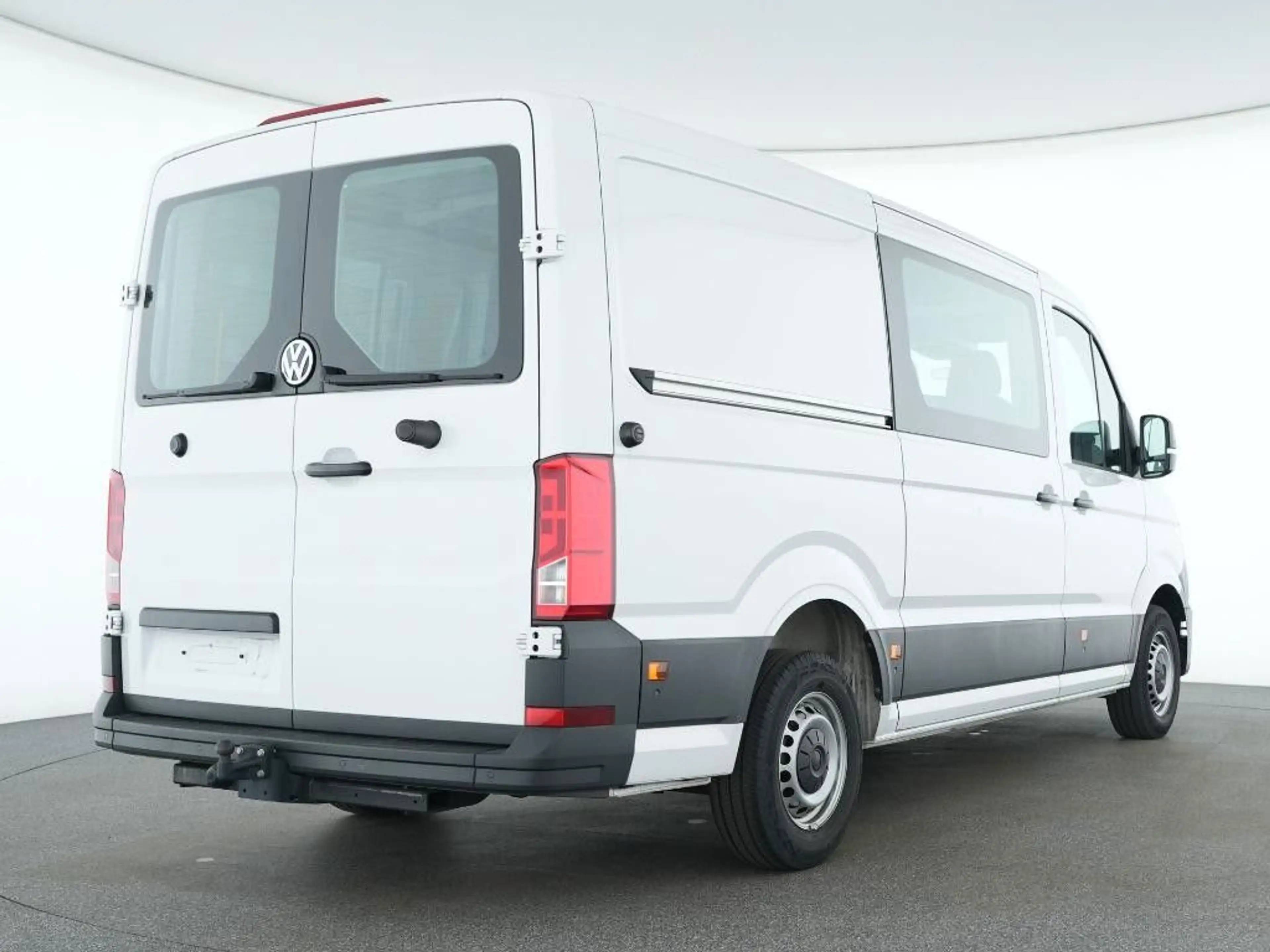 Volkswagen Crafter Kasten PLUS 35 MR FWD AHK PDC Klimaauto. — photo 3