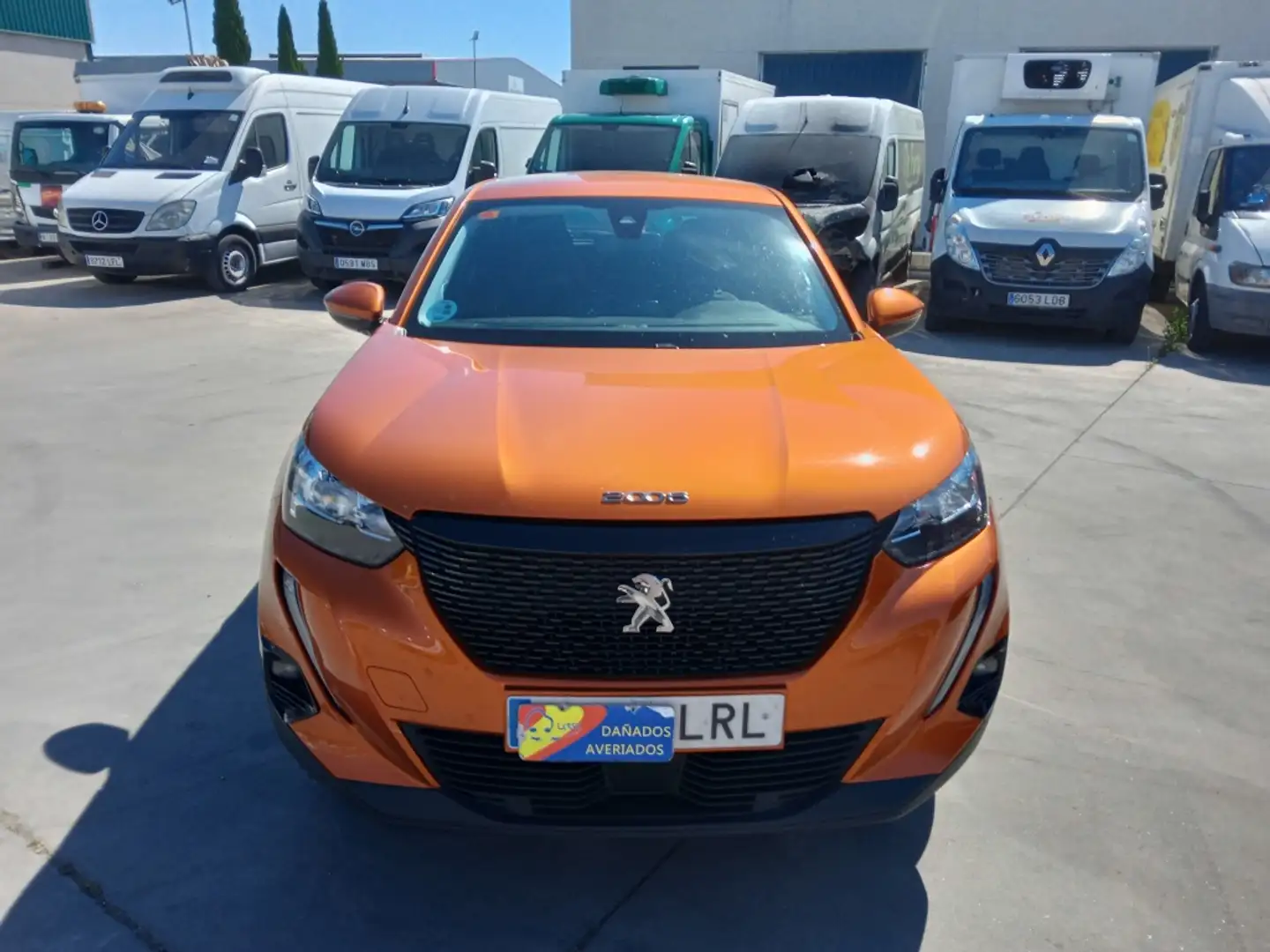 Peugeot 2008 1.5BlueHDi S&S Active 110 Naranja - 1