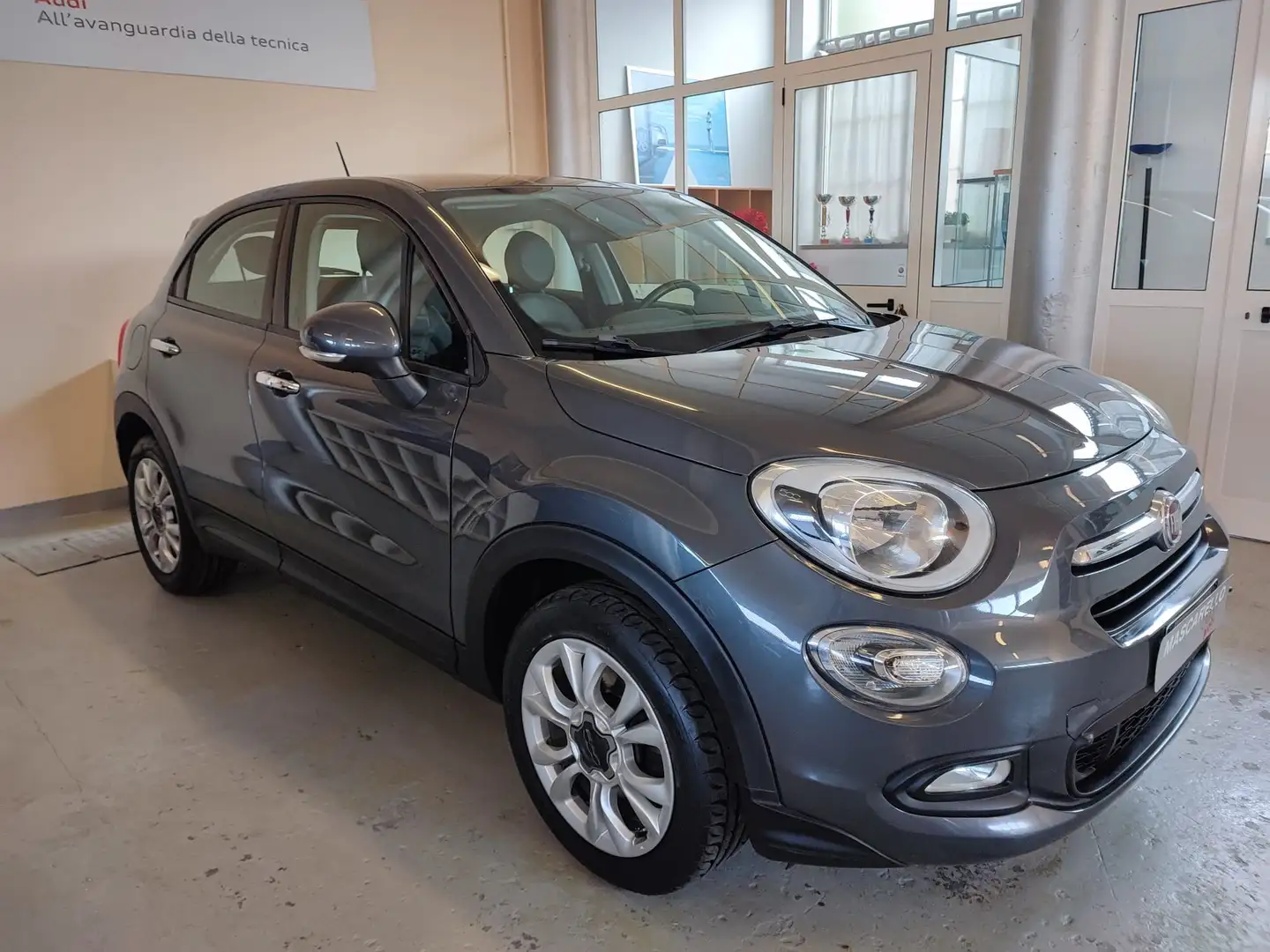 Fiat 500X 1.3 mjt Popstar 95cv NEOPATENTATI Grijs - 2