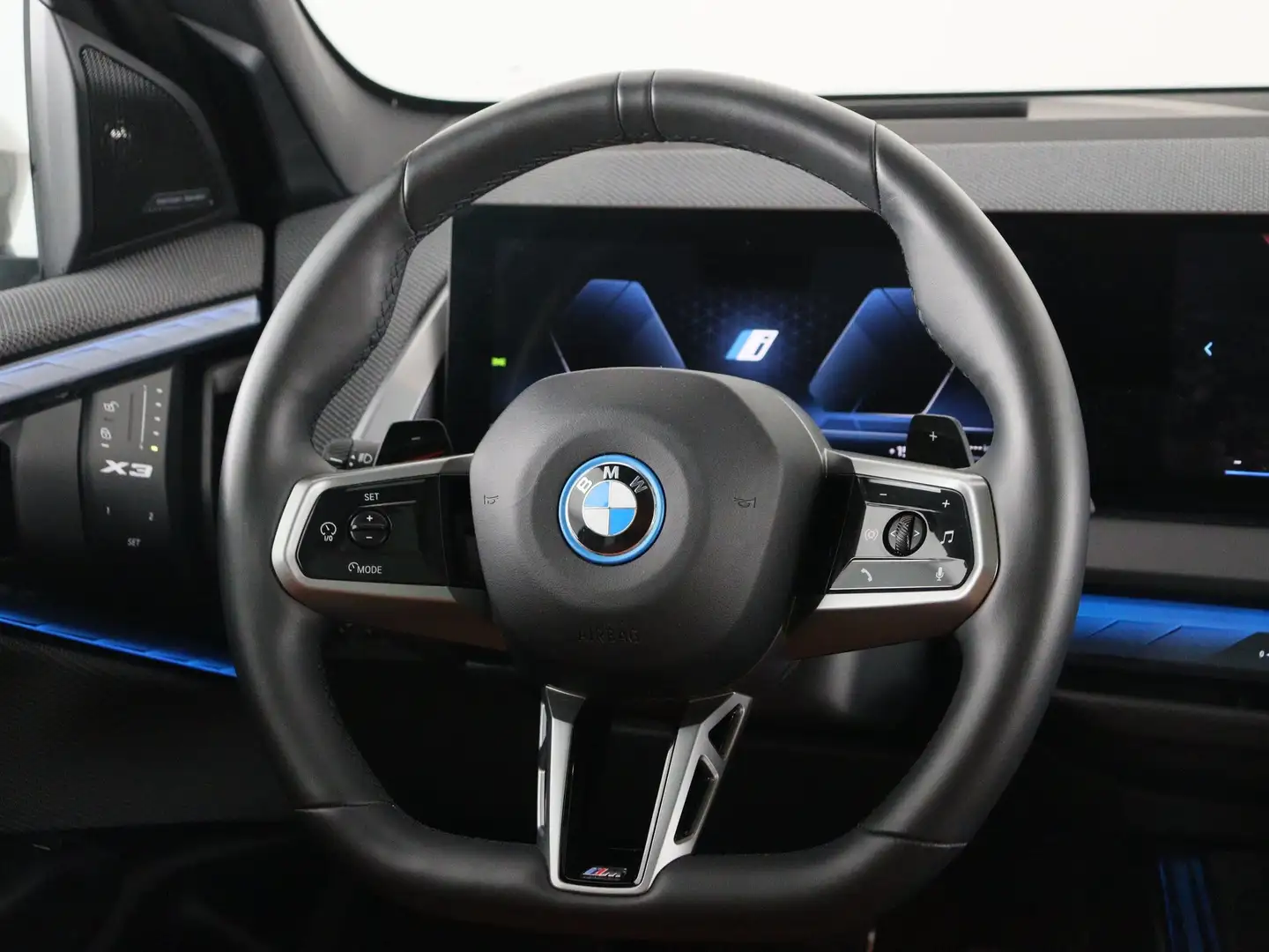 BMW X3 30e xDrive M-Sport Pro Aut. Hybrid Beige - 2