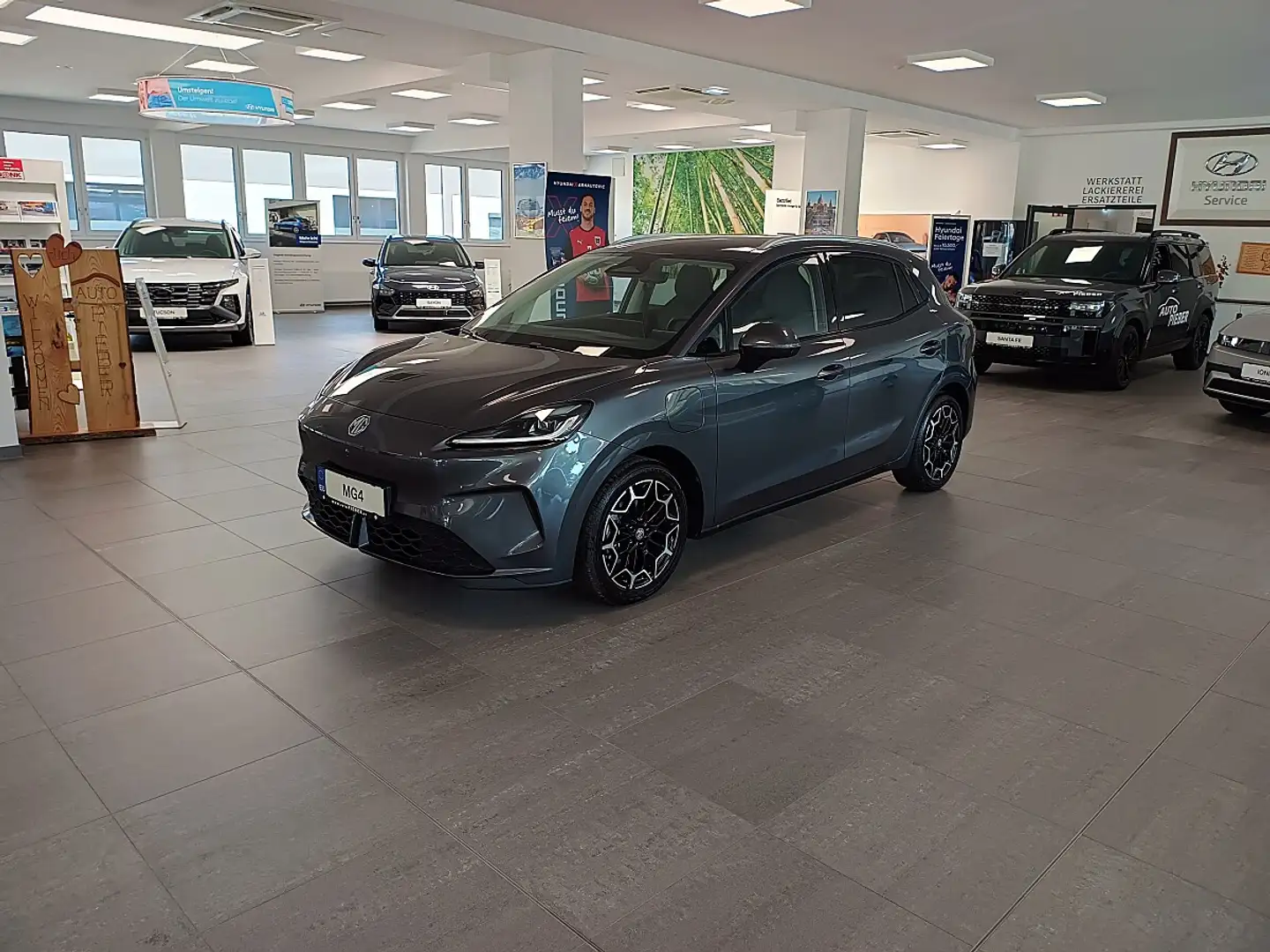MG MG4 EV Urban 54 kWh Luxury *LED*Navi* Grau - 2