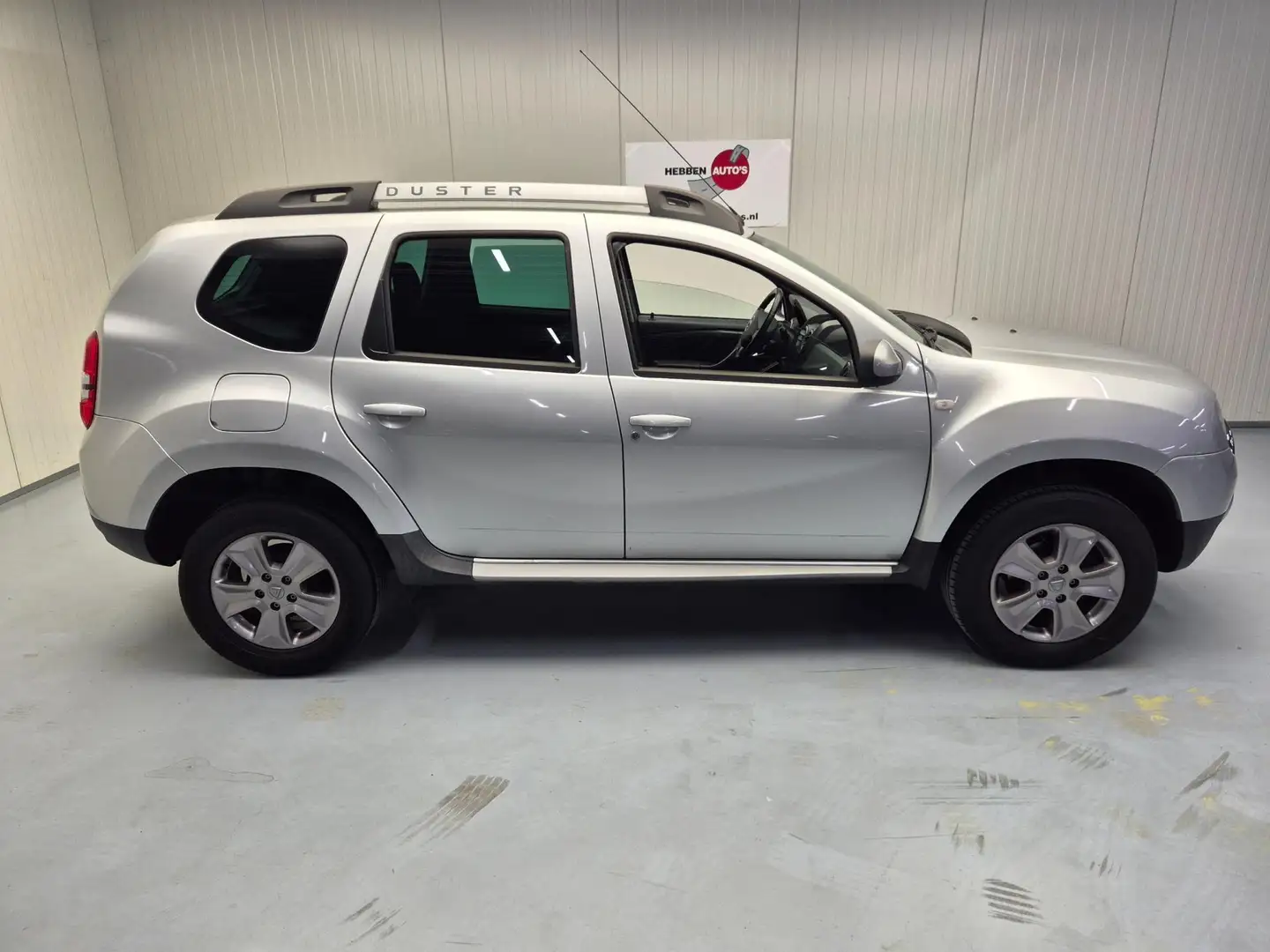 Dacia Duster 1.2 TCe 4x2 Prestige Airco Cruise Control Alu Trek Gris - 2