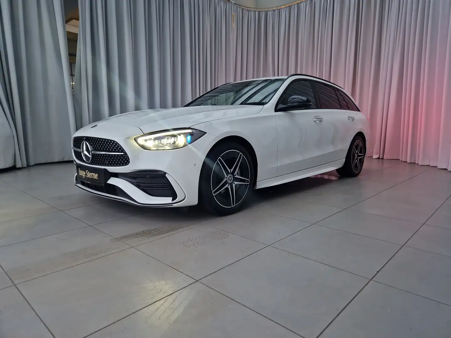 Mercedes-Benz C 200 d T-Modell Österreich-Edition SpurW Weiß - 2