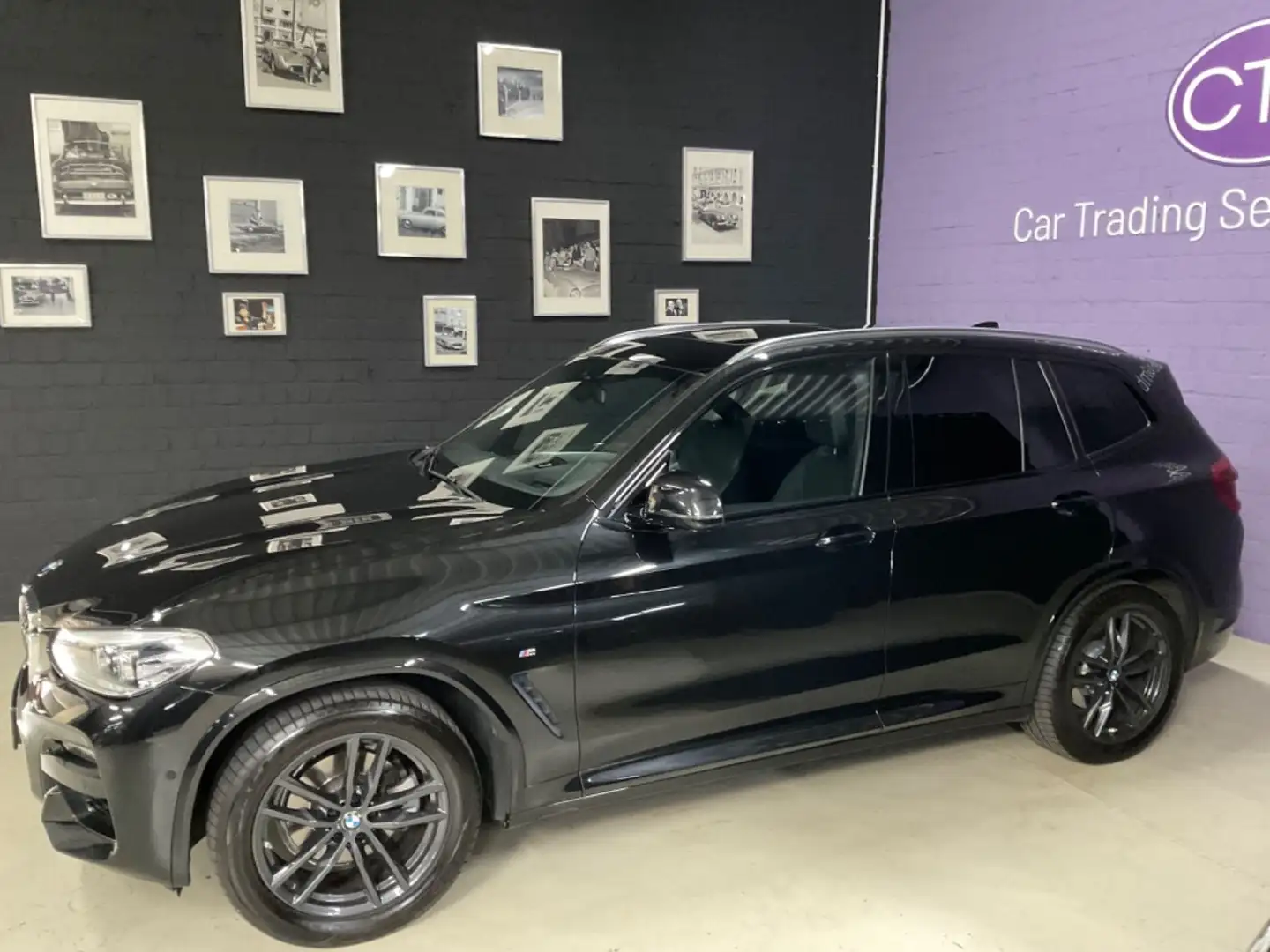 BMW X3 xDrive 20 d/M Sport/Leder/Panorama Schwarz - 2