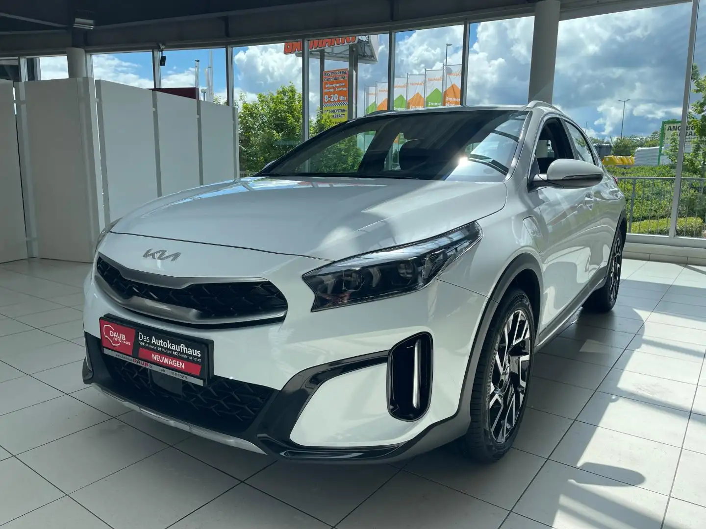 Kia XCeed 1.6 Plug-in-Hybrid DCT6 Spirit Navi Dt. Fz Bianco - 1