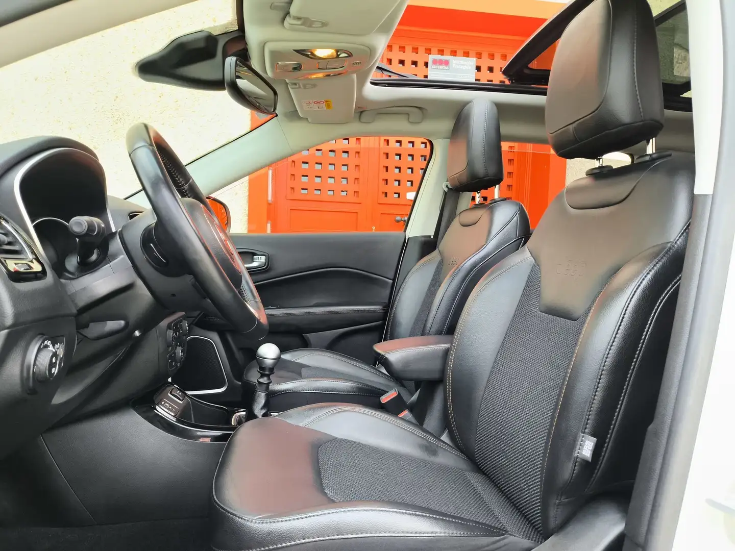Jeep Compass 1.6 Mjt Limited 4x2 Blanco - 2