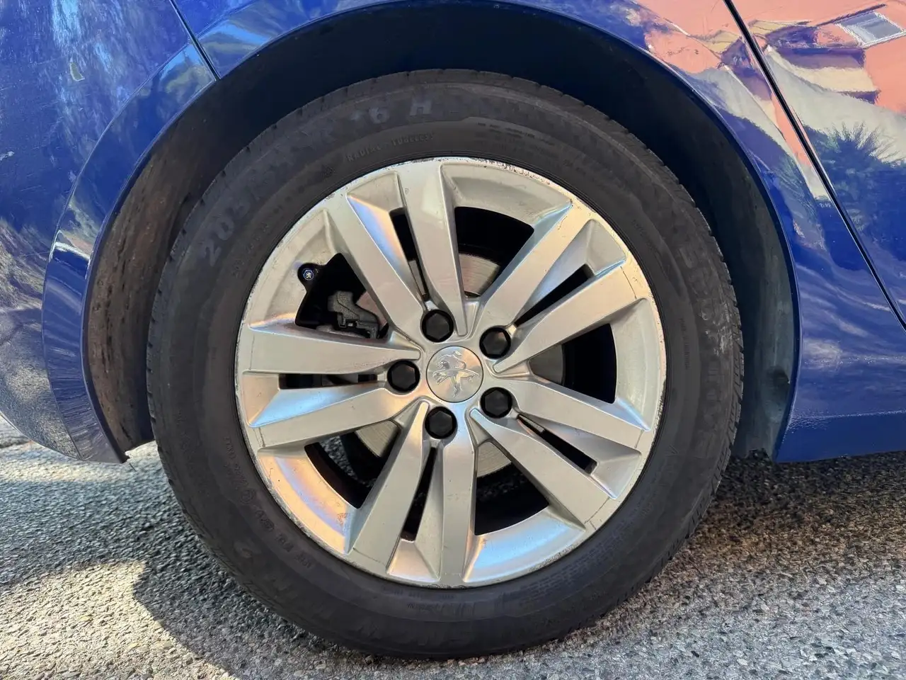 Peugeot 308 308 — photo 8