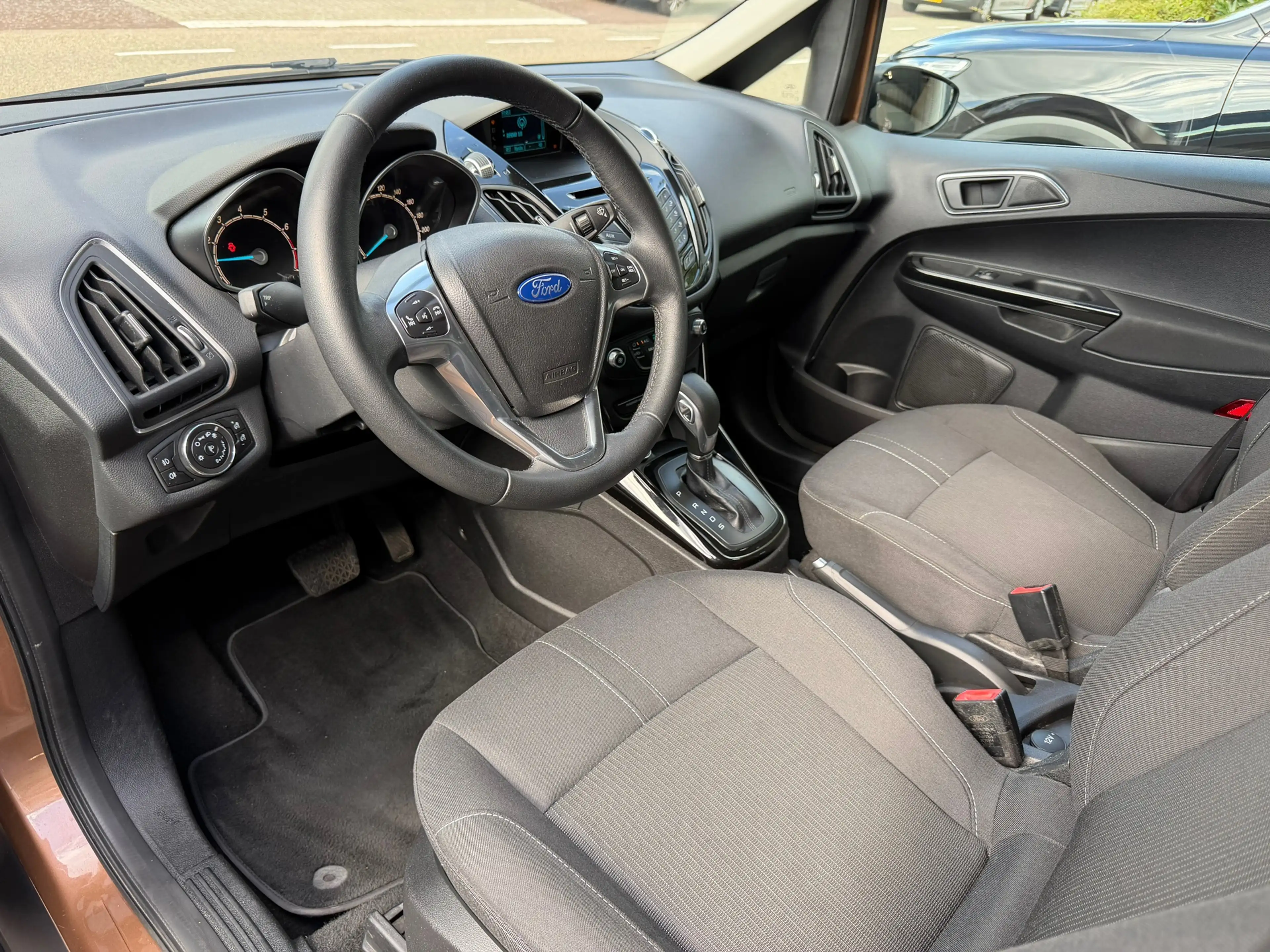 Ford B-Max 1.6 TI-VCT Titanium AUT | TREKHAAK AFNEEM| KEY-LES — photo 8
