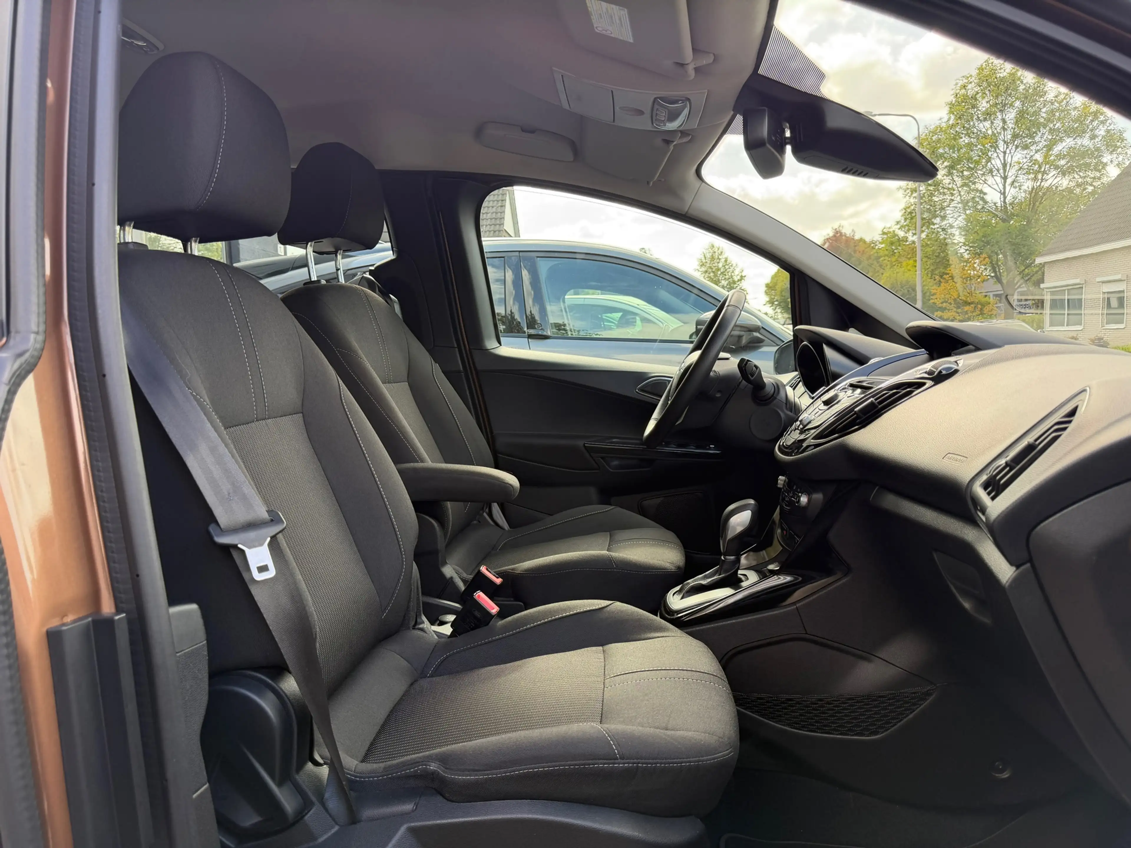Ford B-Max 1.6 TI-VCT Titanium AUT | TREKHAAK AFNEEM| KEY-LES — photo 25