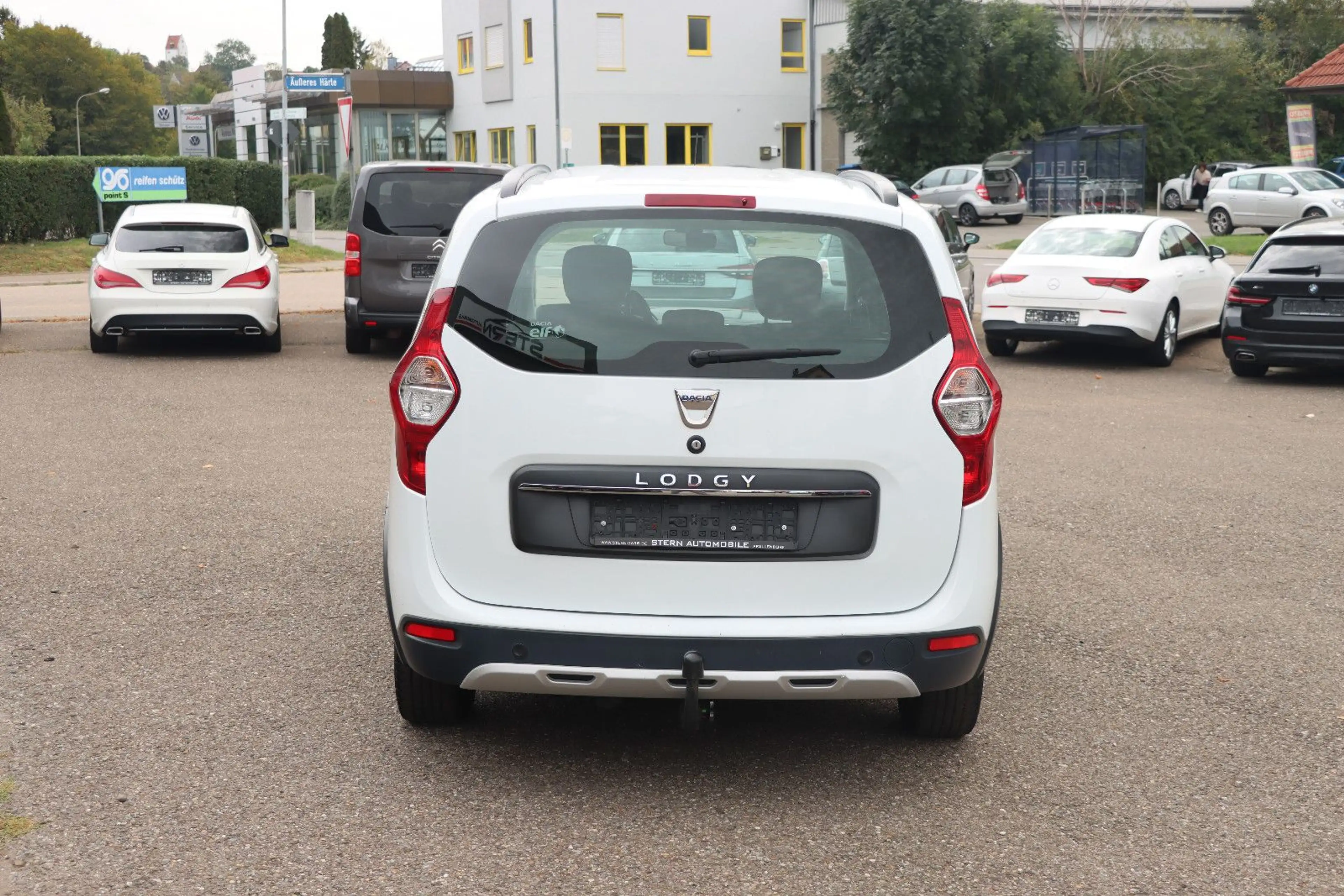 Dacia Lodgy Stepway  1.HAND l NAVI l KAMERA l 7-SITZER — photo 5