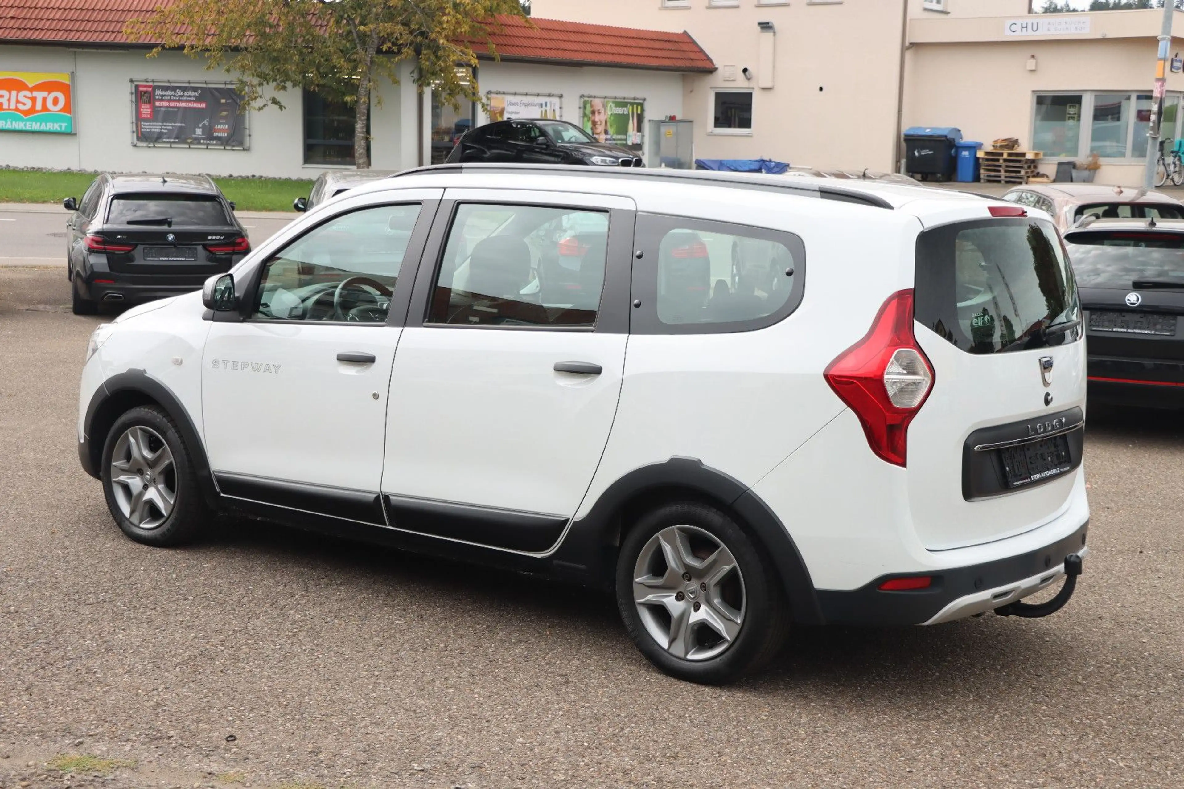 Dacia Lodgy Stepway  1.HAND l NAVI l KAMERA l 7-SITZER — photo 4