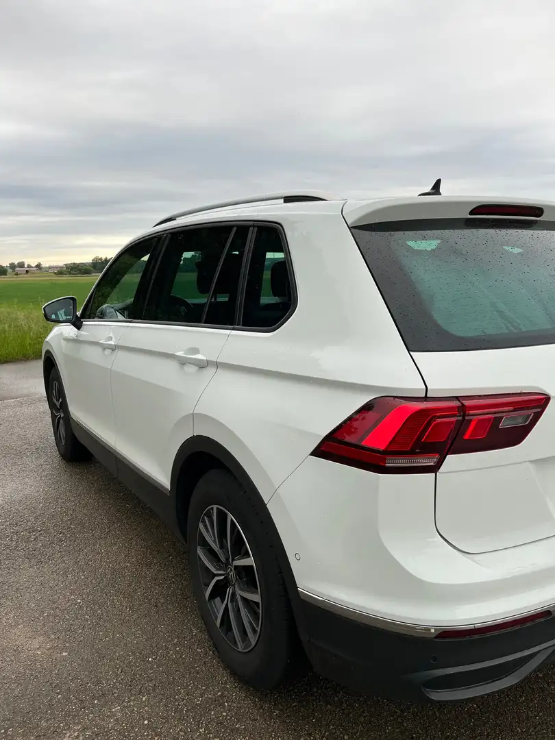 Volkswagen Tiguan Tiguan 2.0 TDI SCR DSG Life Weiß - 2