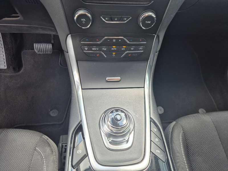 Ford S-Max Titanium 2.0 TDCi Aut. 7-SITZER+NAVI+LED+CAM — photo 15
