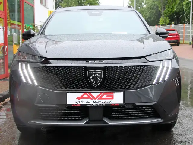 Peugeot 5008 145PS Allure LED 7Si 19Z AHKVorbereitung