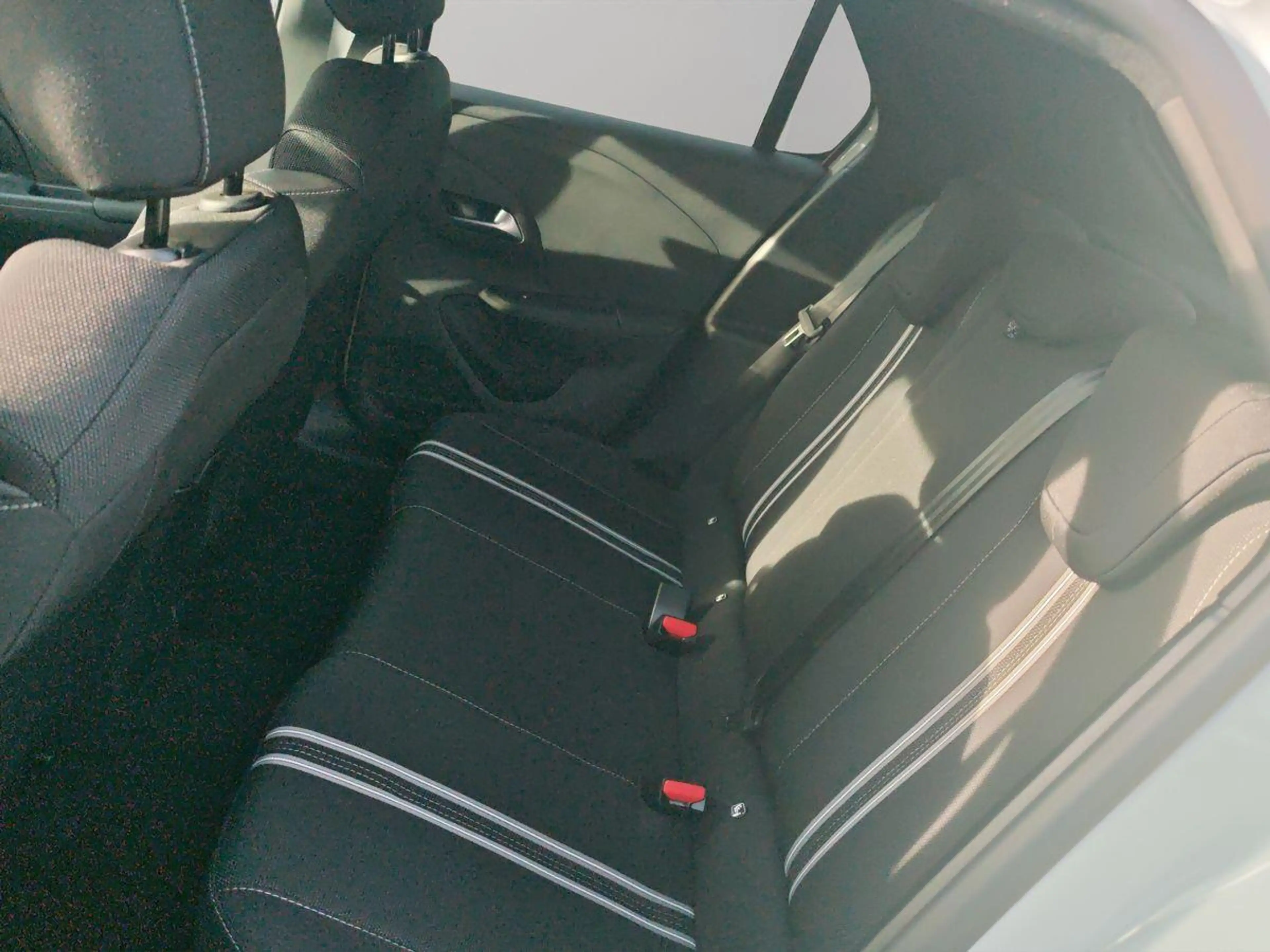 Opel Corsa Ultimate MHEV145PS NAV/KAM/ACC/MATRIX VOLL — photo 14