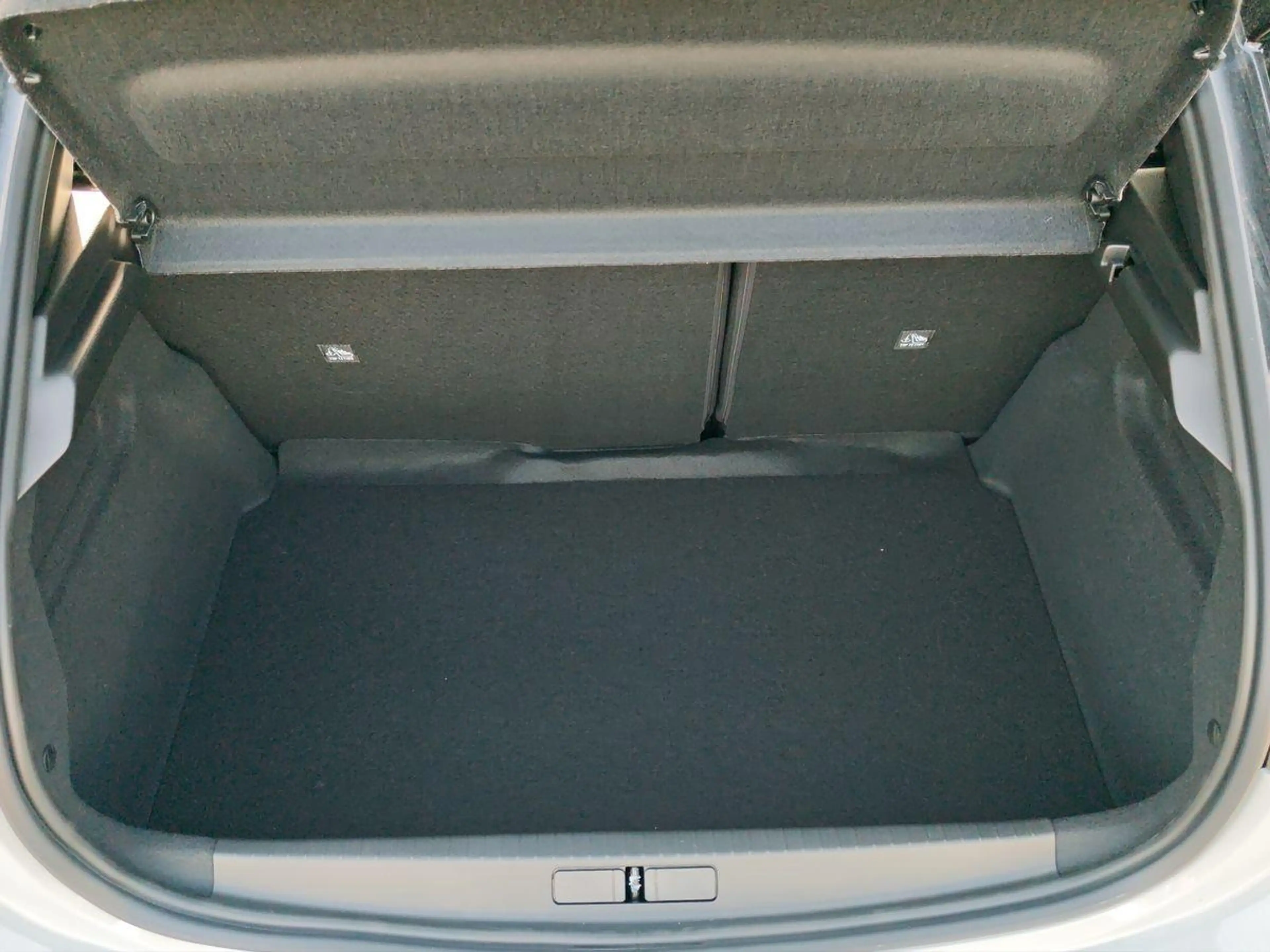 Opel Corsa Ultimate MHEV145PS NAV/KAM/ACC/MATRIX VOLL — photo 21