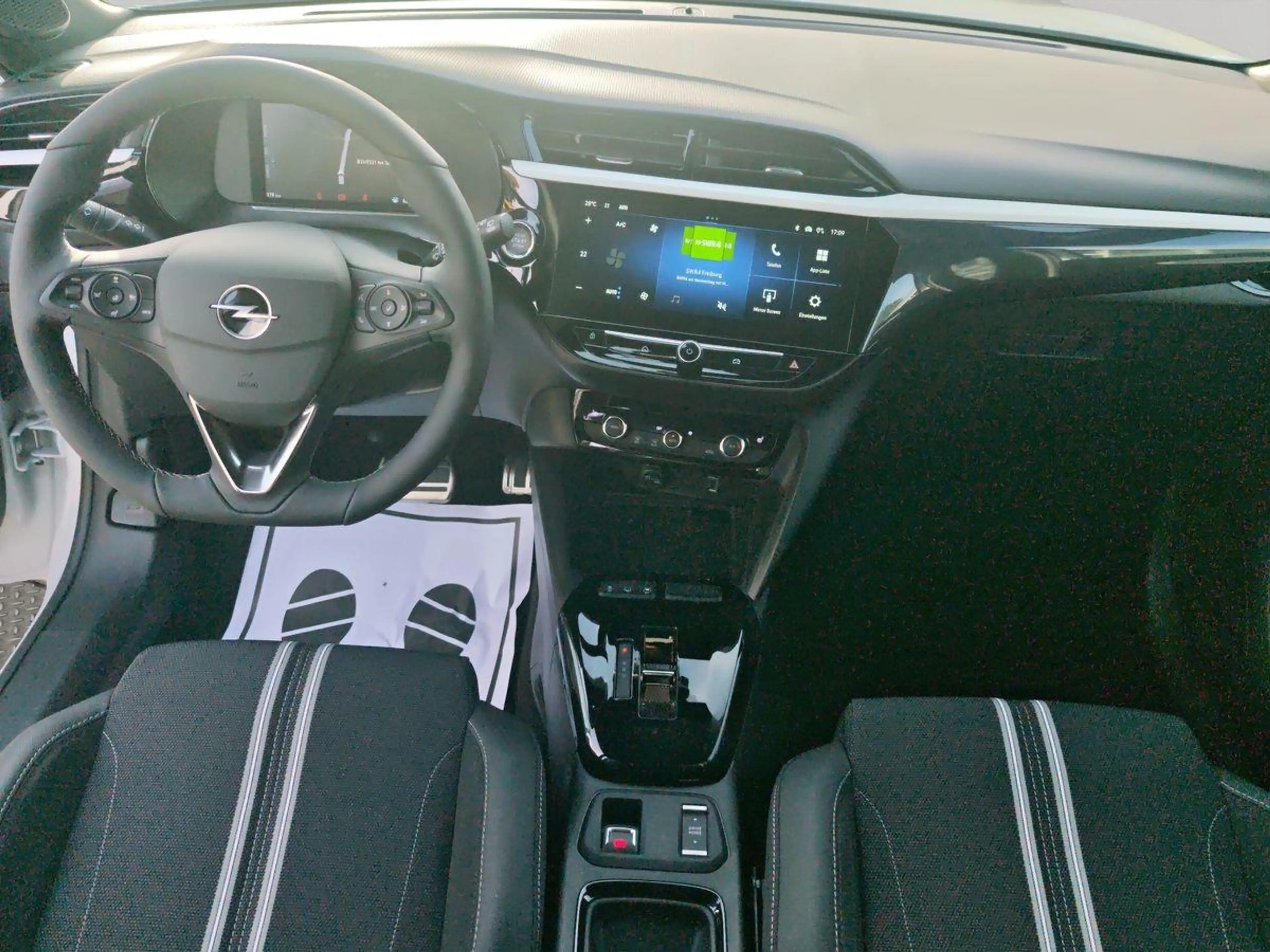 Opel Corsa Ultimate MHEV145PS NAV/KAM/ACC/MATRIX VOLL — photo 15